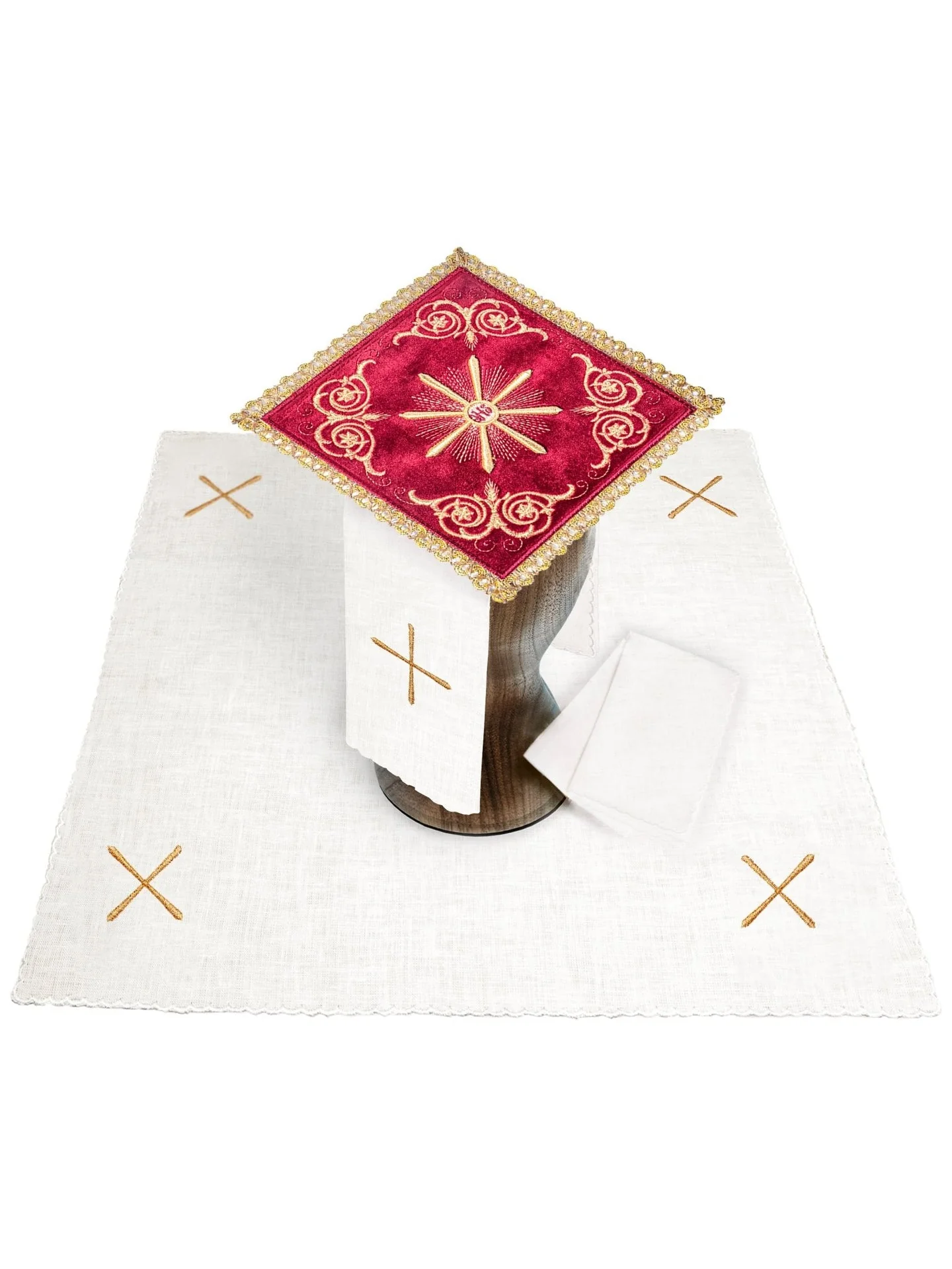 Chalice Linen Set Embroidered with Red Velvet