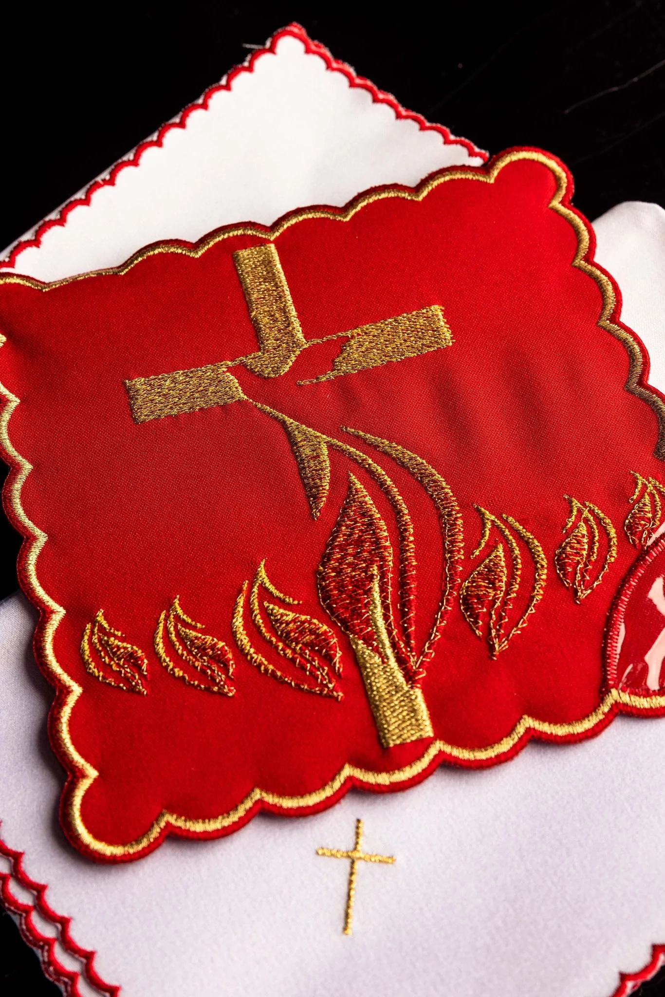 Chalice Linens Embroidered with Holy Spirit - Image 2