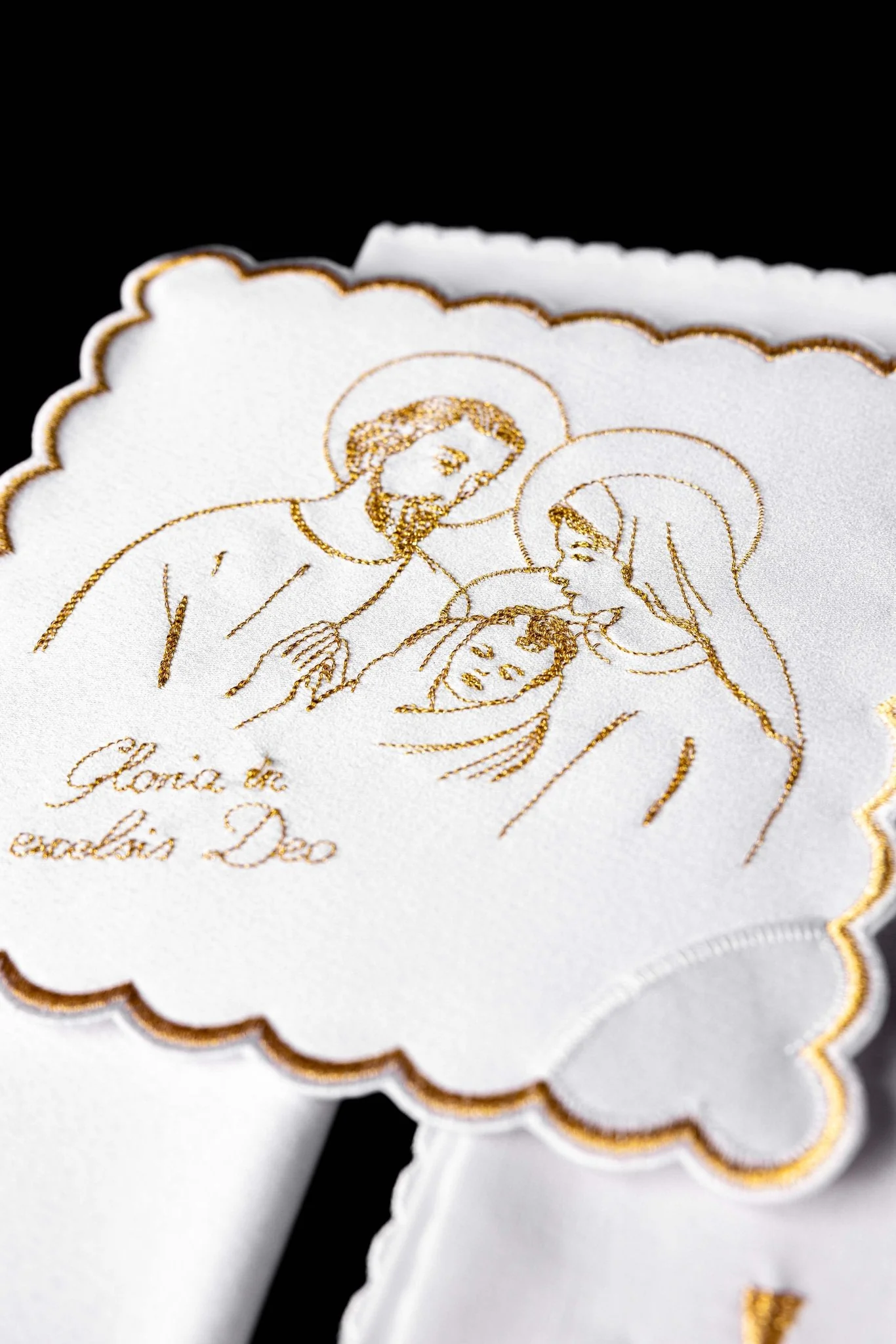 Chalice Linens with Golden Christmas Embroidery - Image 4