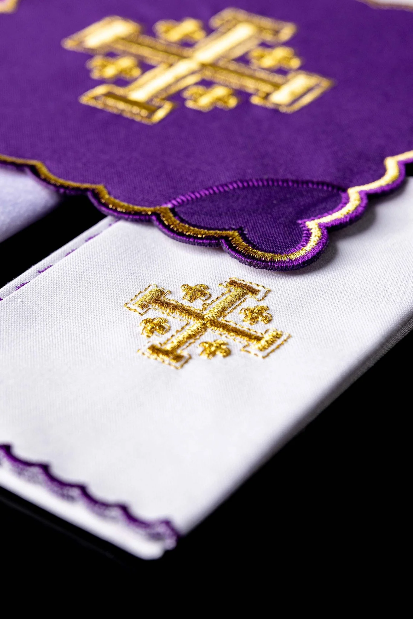 Chalice Set with purple Pall and Jerusalem Cross embroidery - Image 3