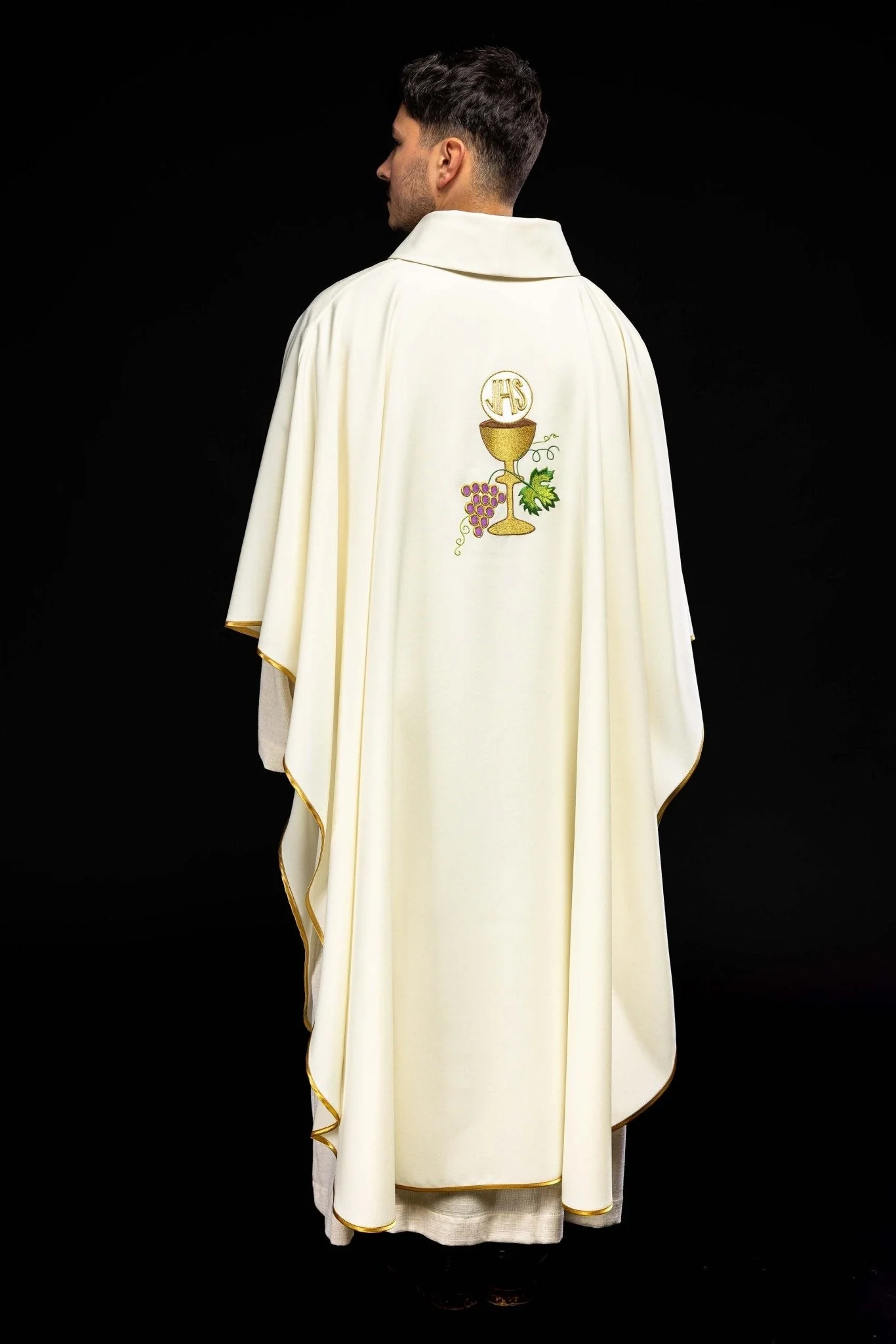Chasuble Chalice Cross and Grapes in ecru - Image 6