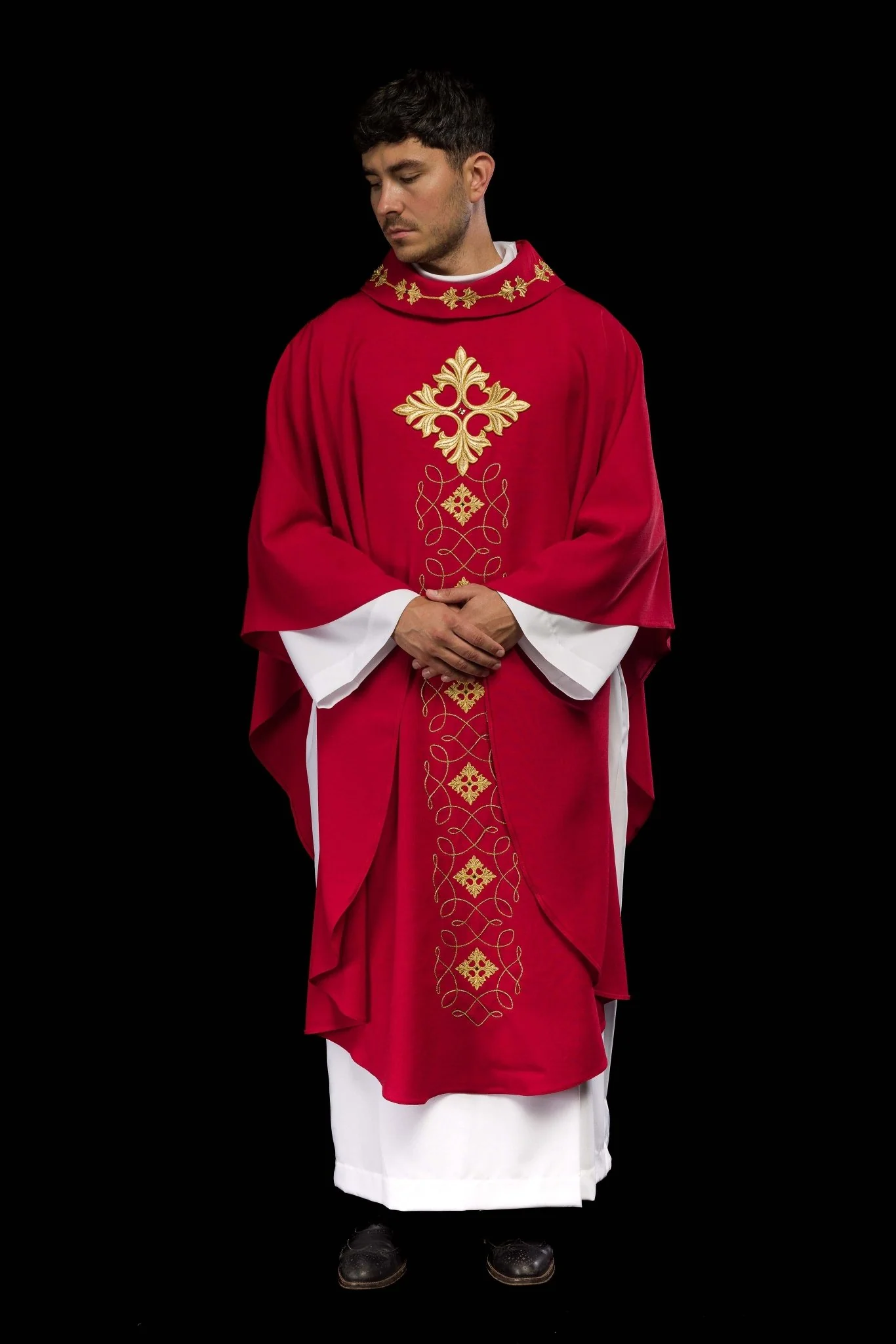 Chasuble embroidered with cord and stones - Image 10