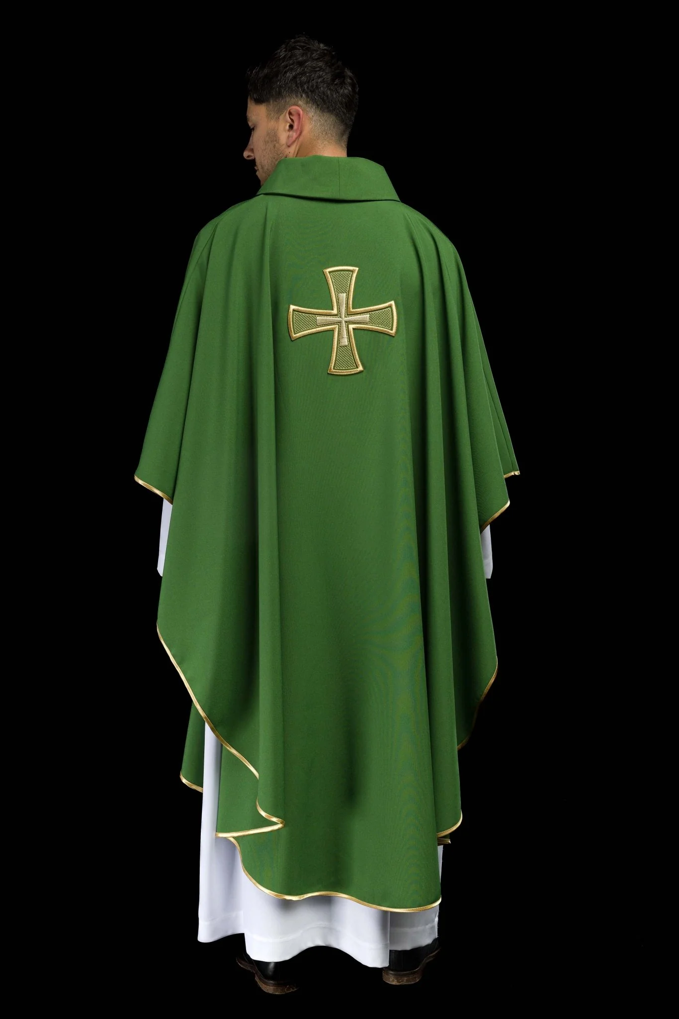 Chasuble embroidered with Green Cross - Image 6