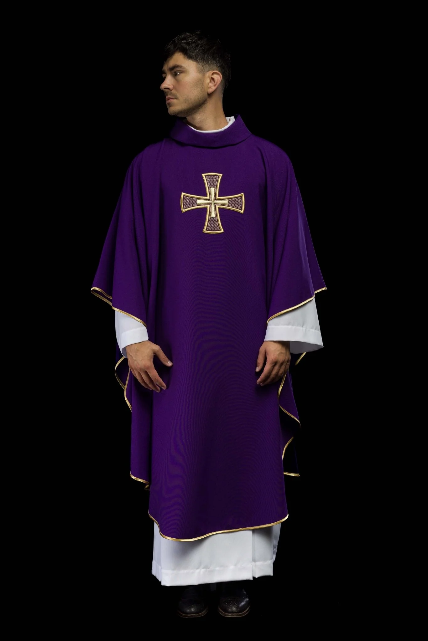 Chasuble embroidered with Purple Cross - Image 2