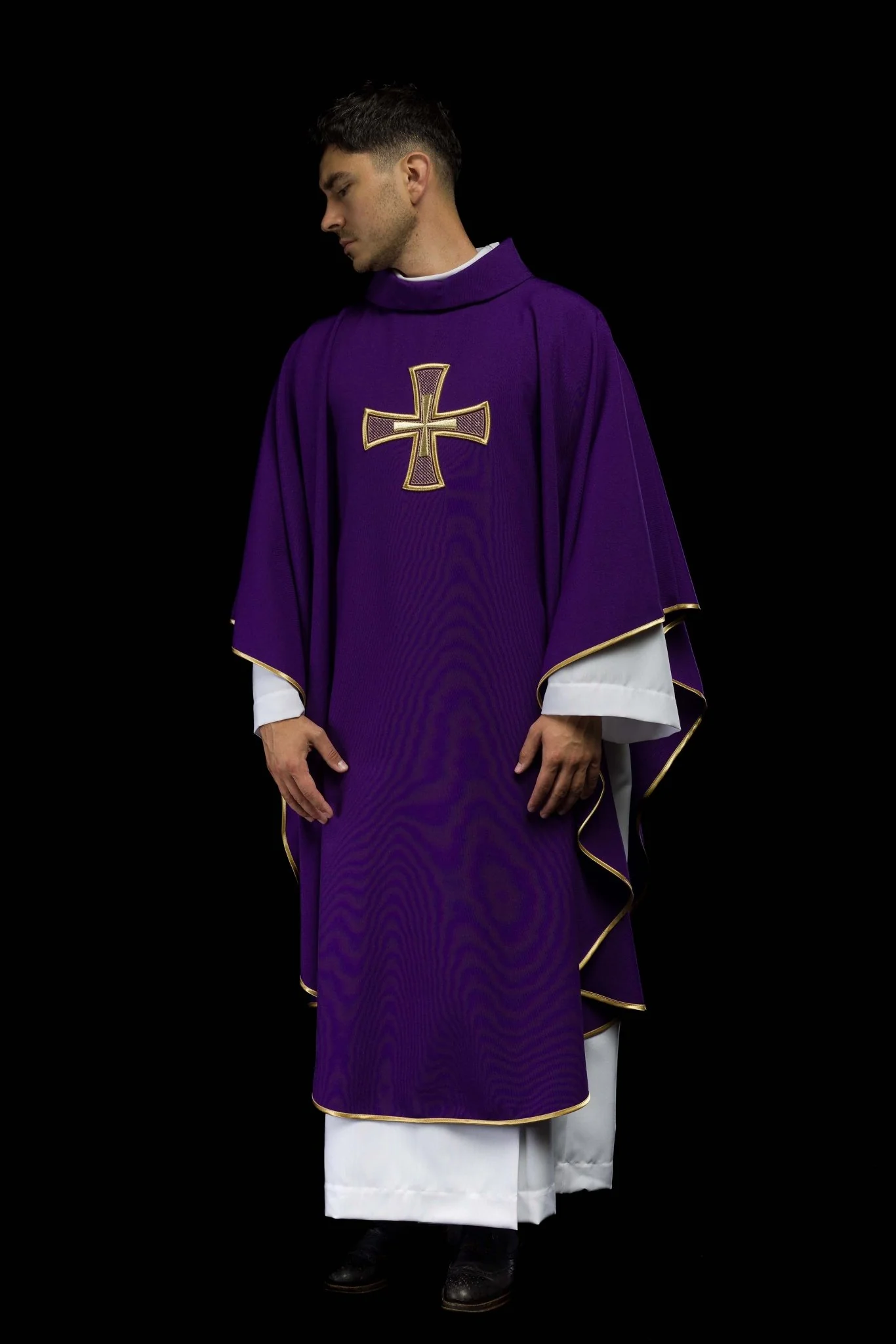 Chasuble embroidered with Purple Cross - Image 8