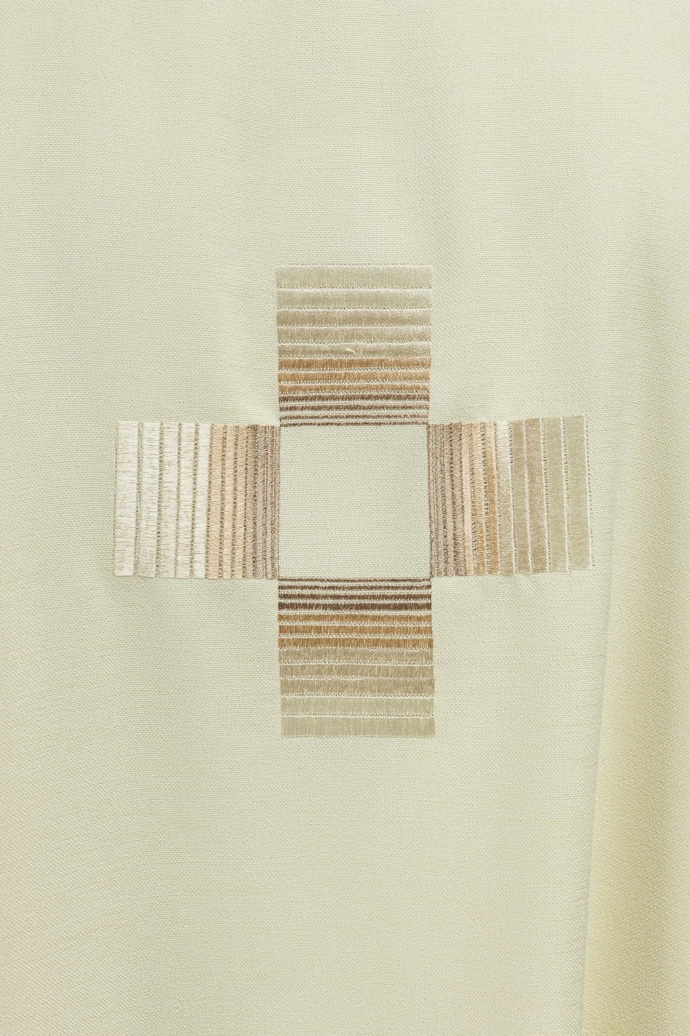 Chasuble with embroidered crosses in ecru color - Image 7
