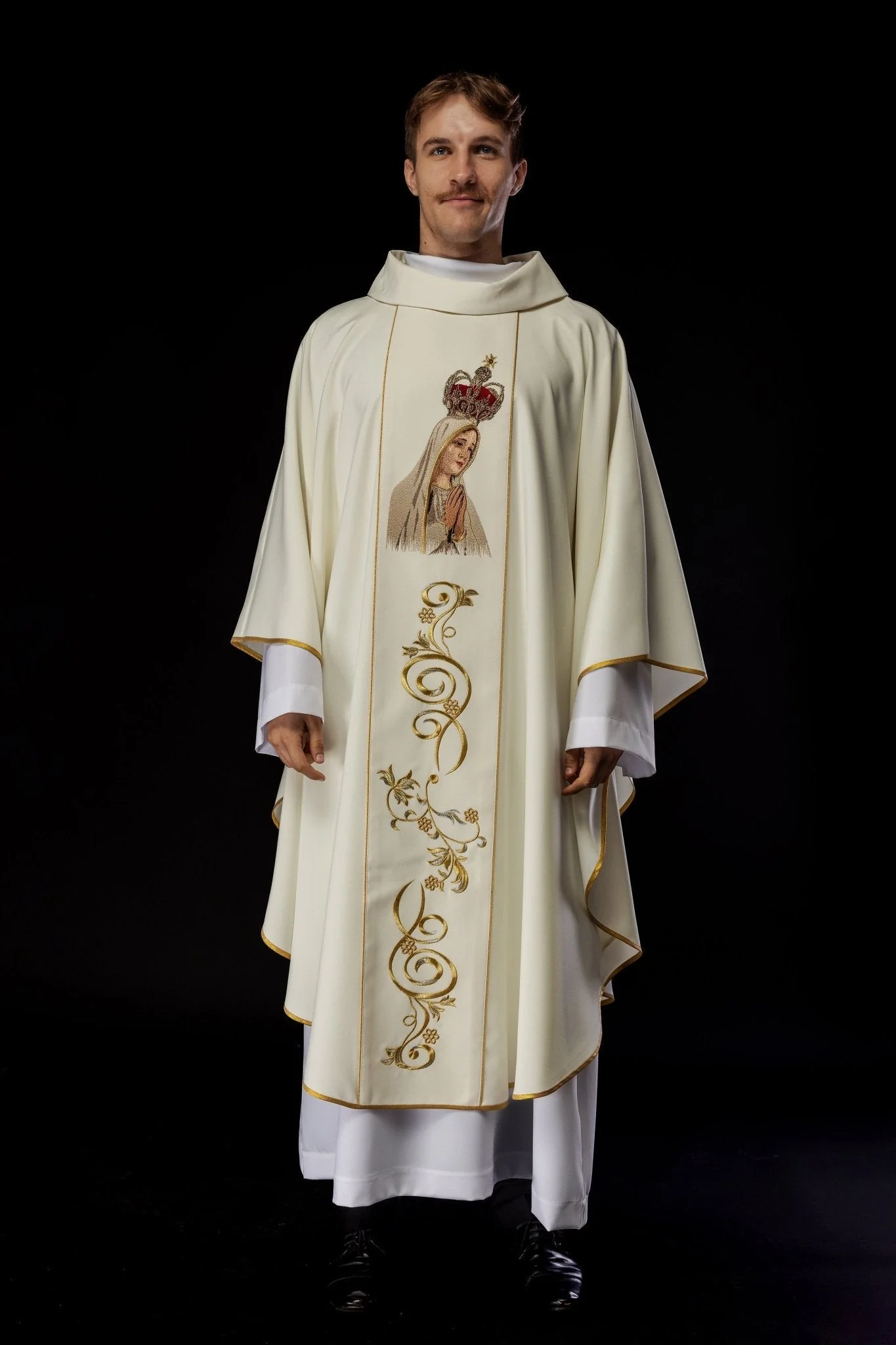Chasuble with Our Lady of Fatima embroidery - Image 2