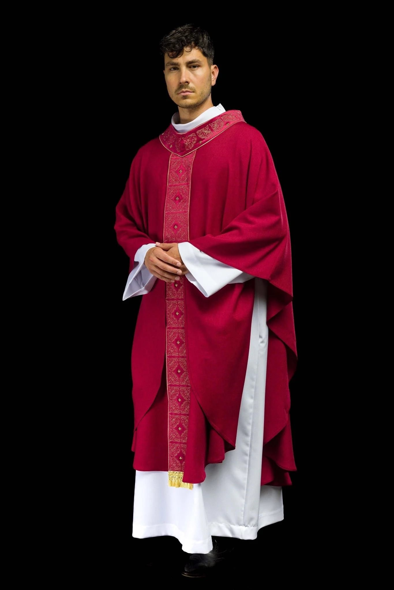 Chasuble with richly embroidered belt and collar in red - Image 7