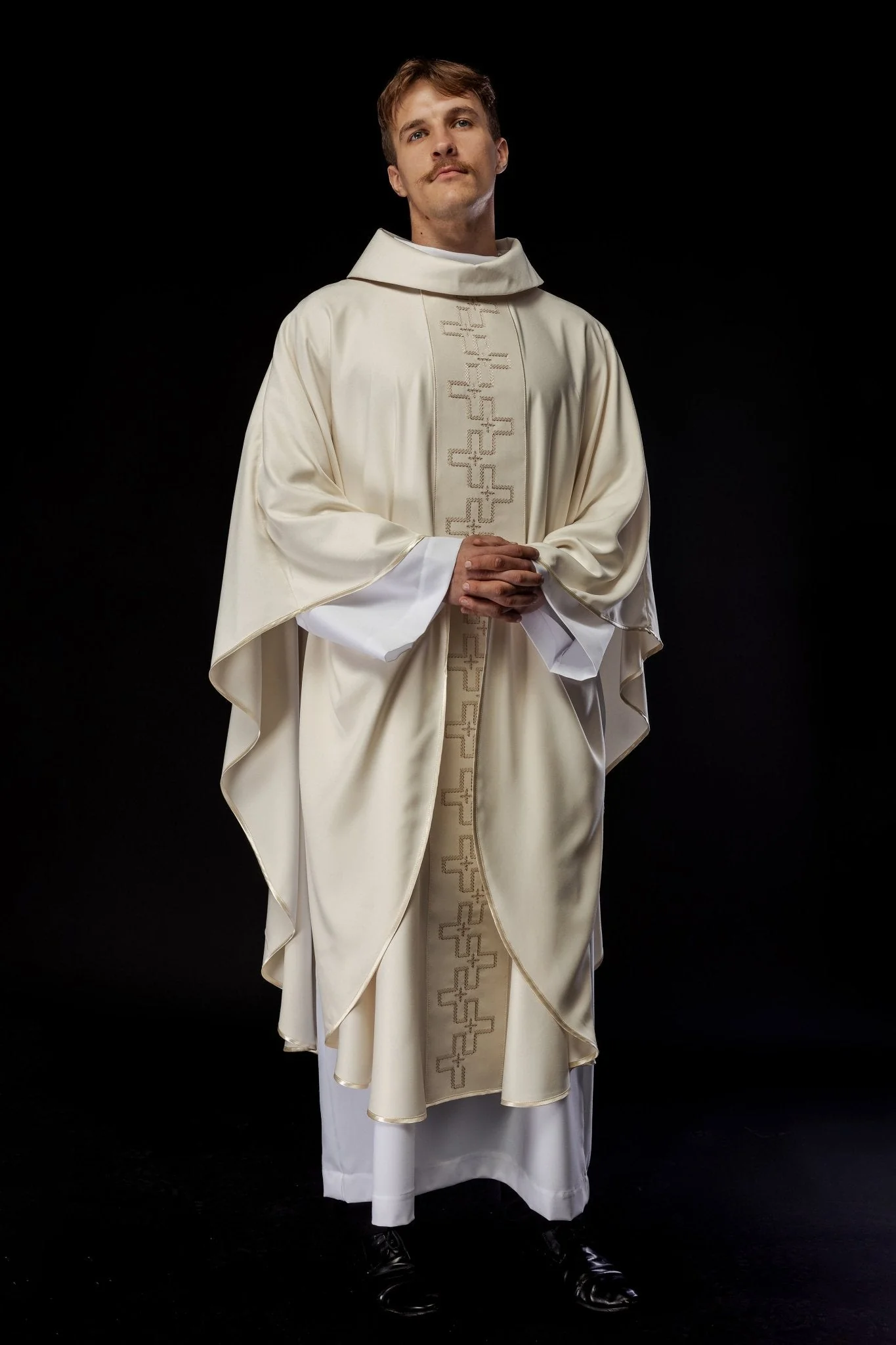 Chasuble with richly embroidered orphrey in embroidery of crosses in ecru color - Image 7