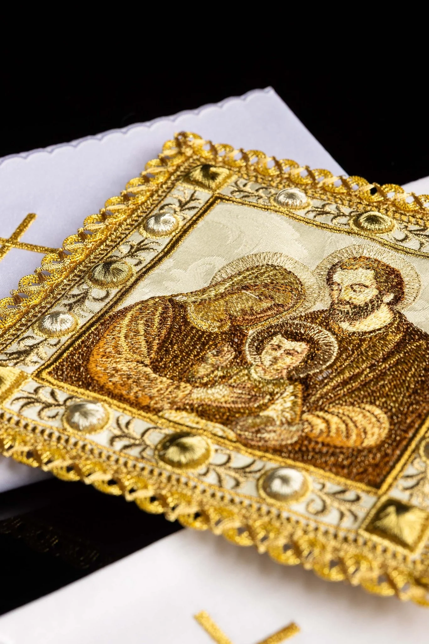 Christmas Chalice Linen Set with the Image of the Holy Family - Image 6