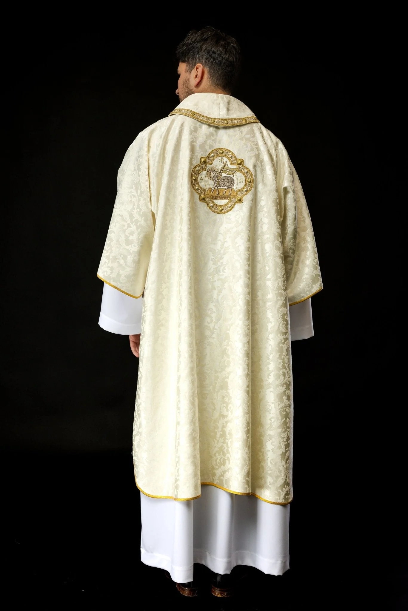Dalmatic with the Easter Lamb made of decorative fabric - Image 4