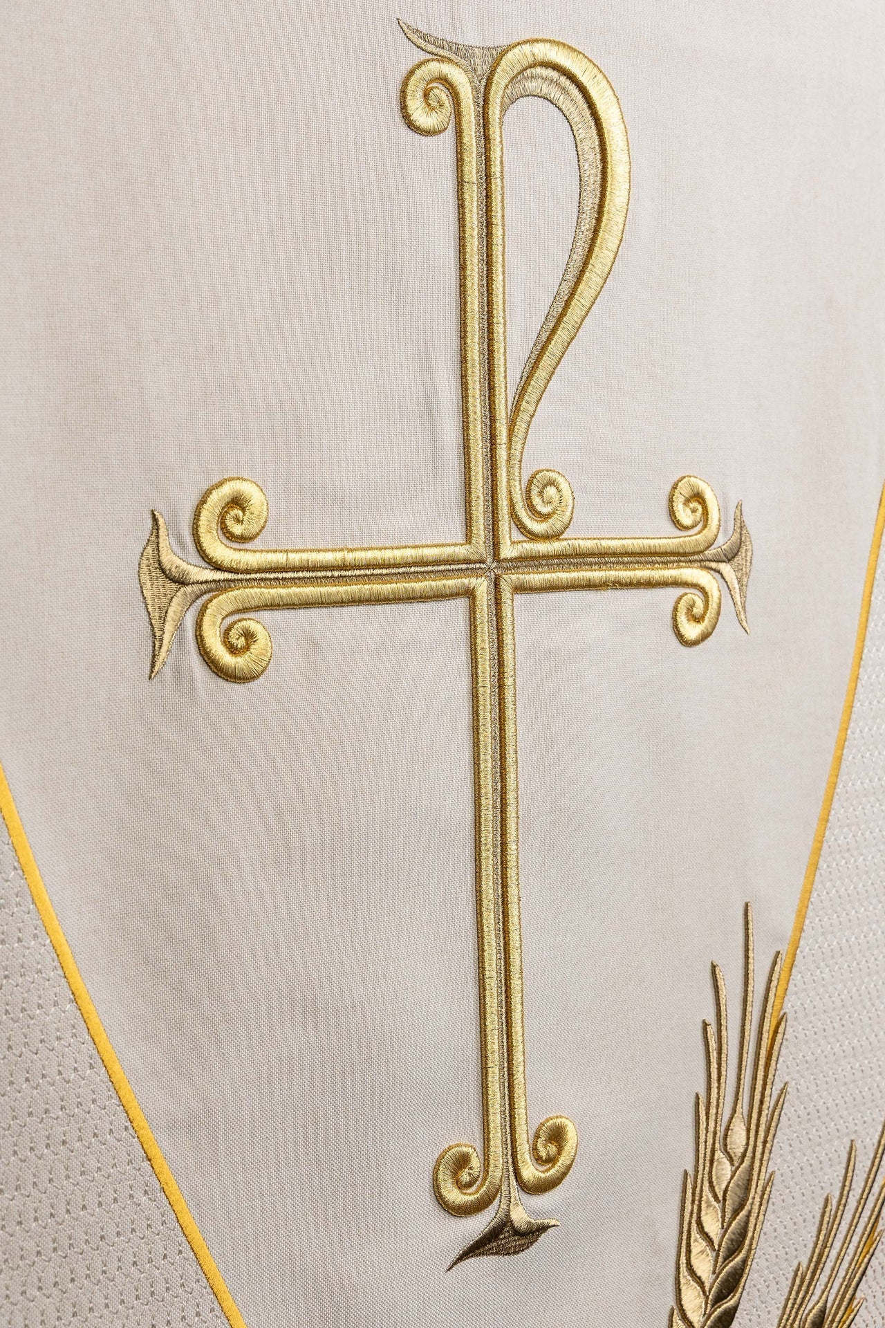 Ecru lectern cloth with PAX embroidery - Image 5