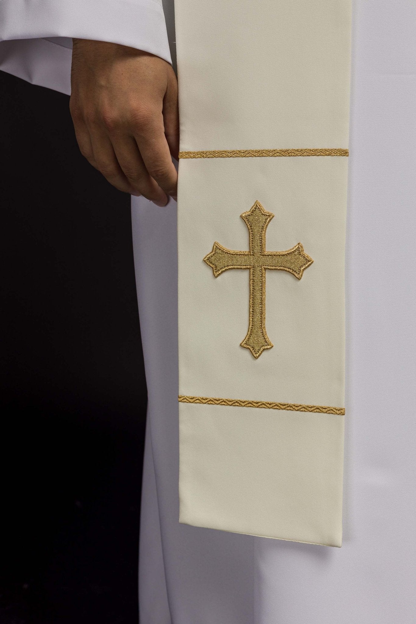 Ecru priestly stole embroidered with a Cross - Image 2