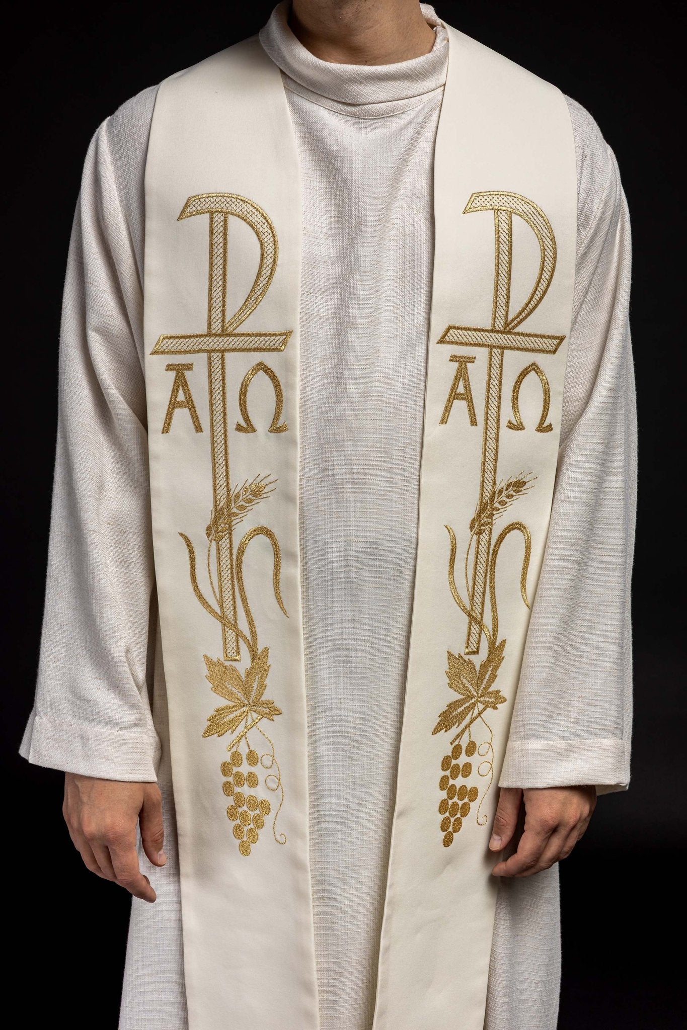 Ecru priestly stole embroidered with Alpha and Omega - Image 2