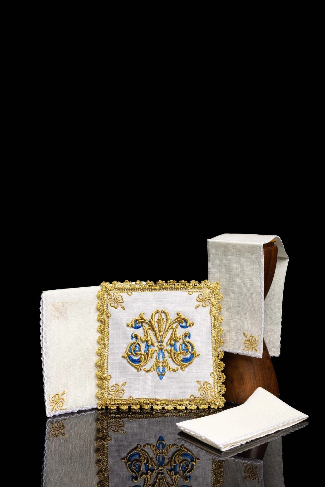 Embroidered Chalice Linens with pall and Marian Symbol