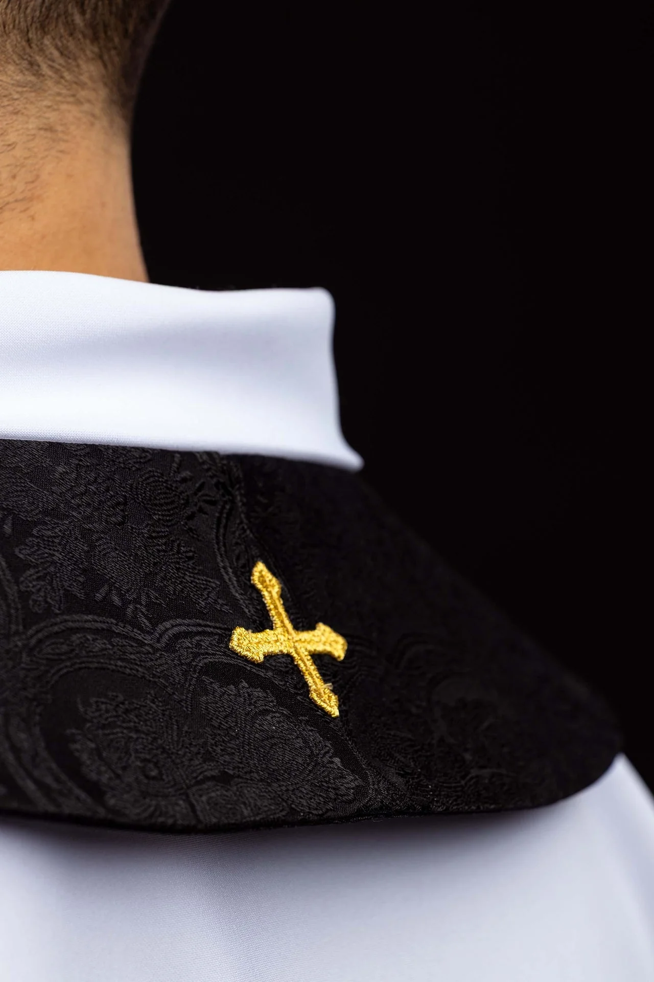 Embroidered stole with a Cross motif black jacquard fabric - Image 5