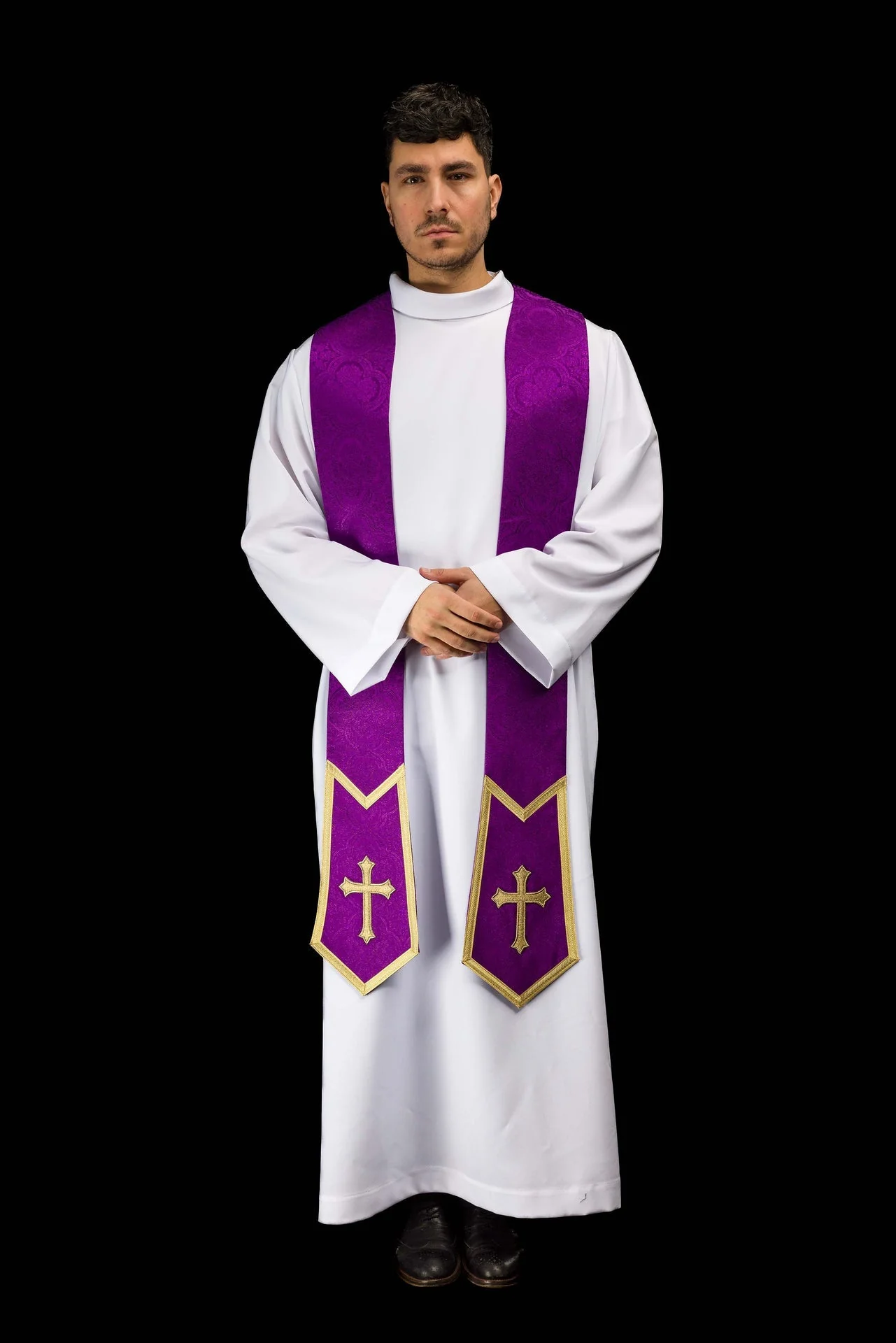 Embroidered stole with a Cross motif purple jacquard fabric
