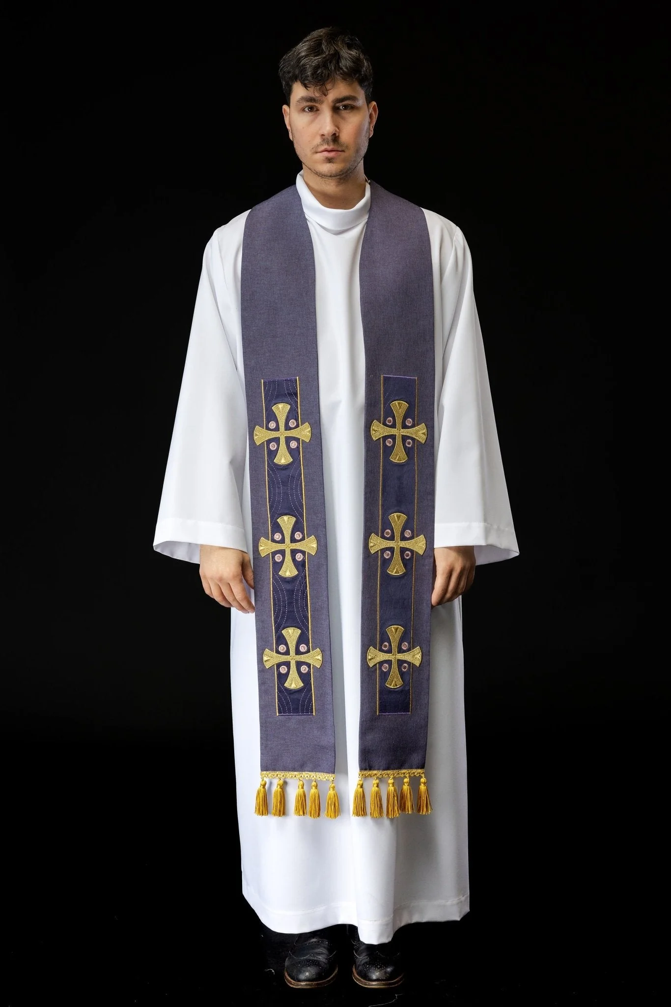 Embroidered stole with crosses purple
