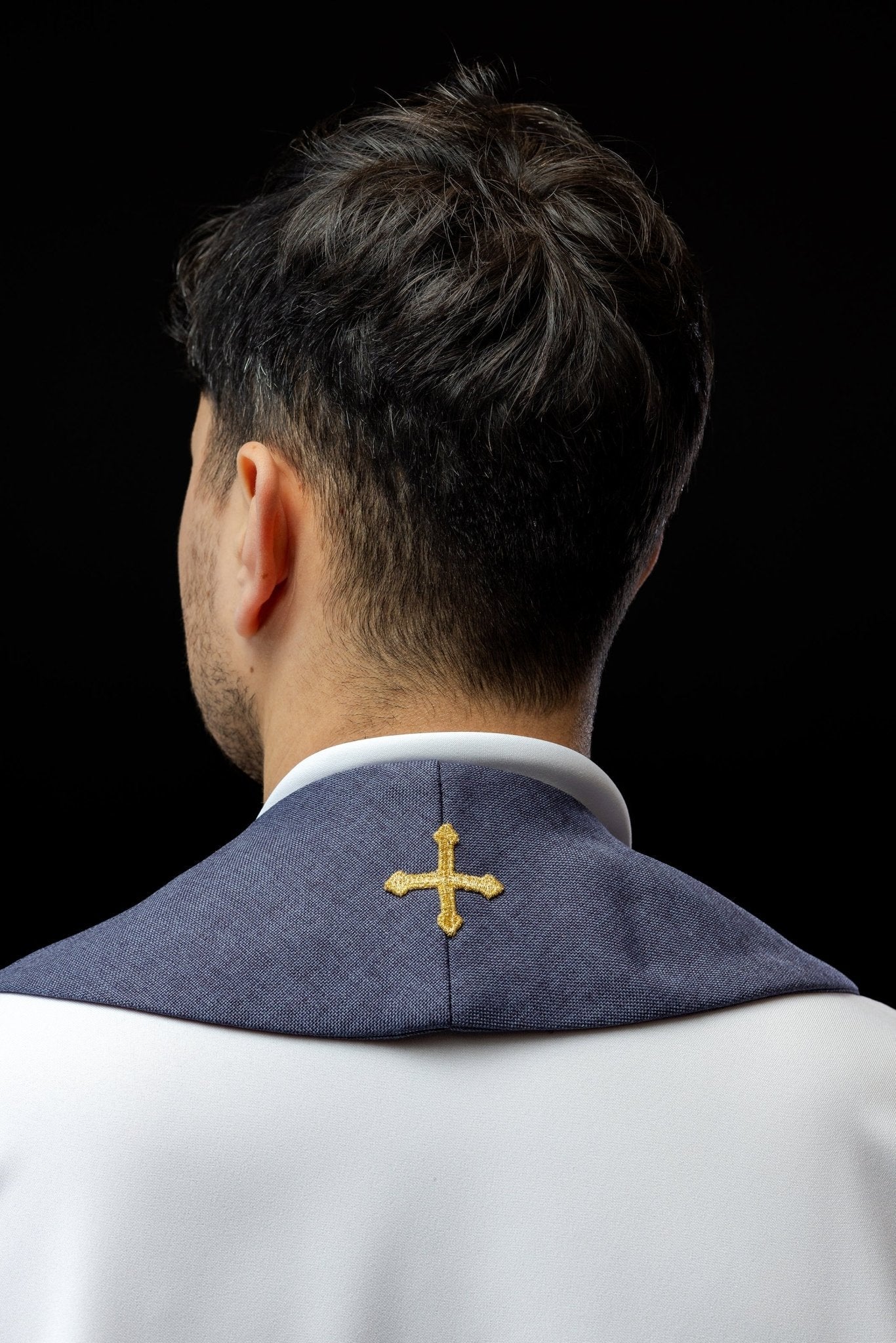 Embroidered stole with crosses purple - Image 4