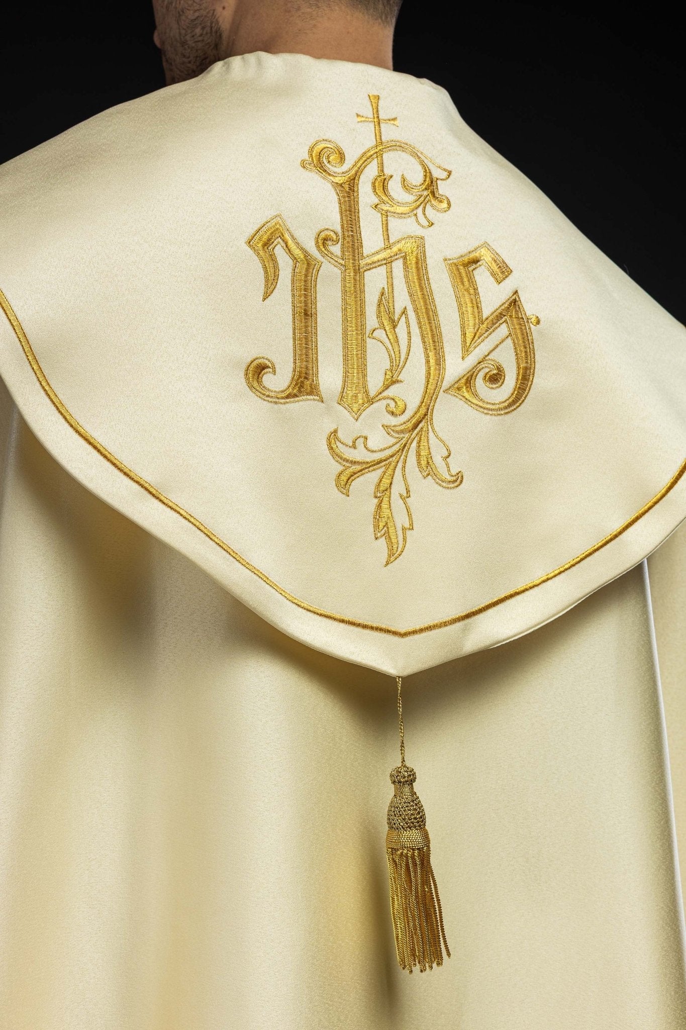 Eucharistic cope with monogram IHS - Image 7