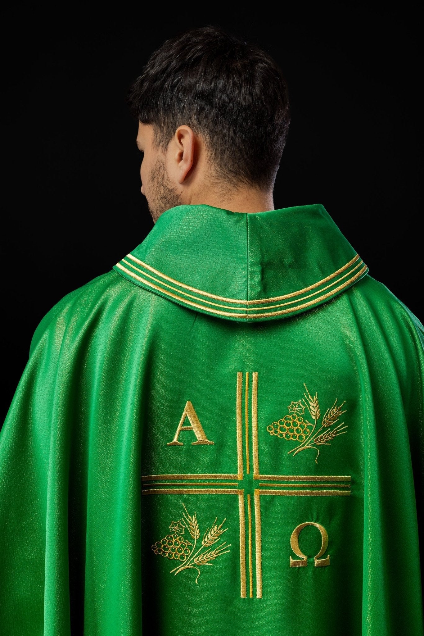 Green chasuble with Alfa and Omega motif with decorated collar - Image 7