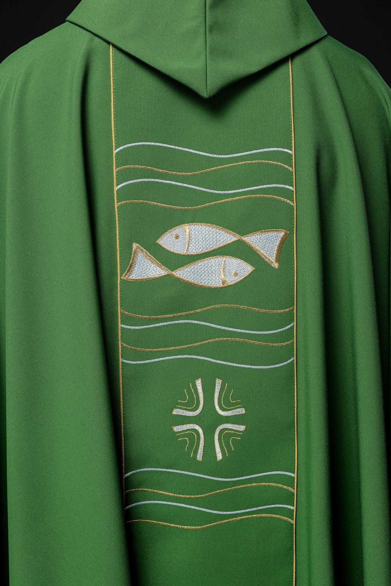 Green chasuble with embroidered cross and fish - Image 6
