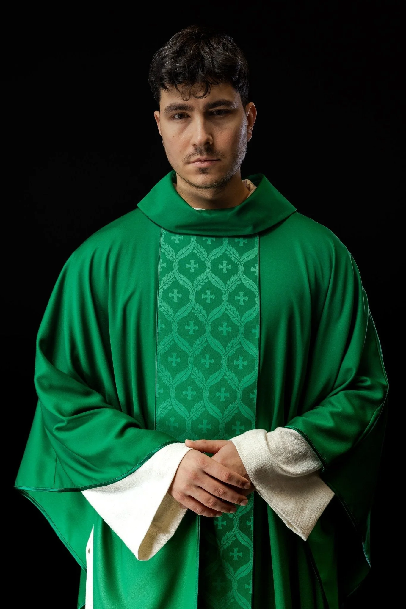 Green chasuble with jacquard cross belt