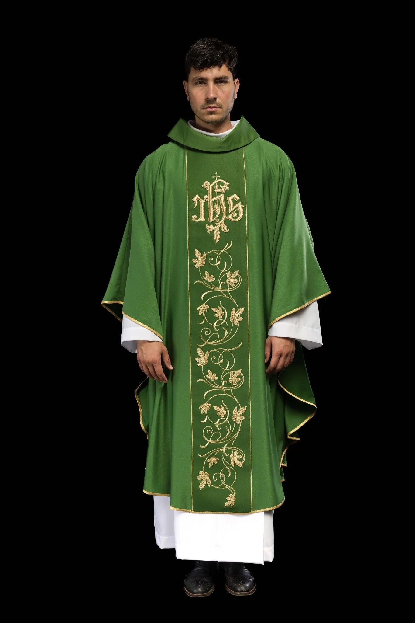 Green classic JHS embroidered chasuble - Image 2