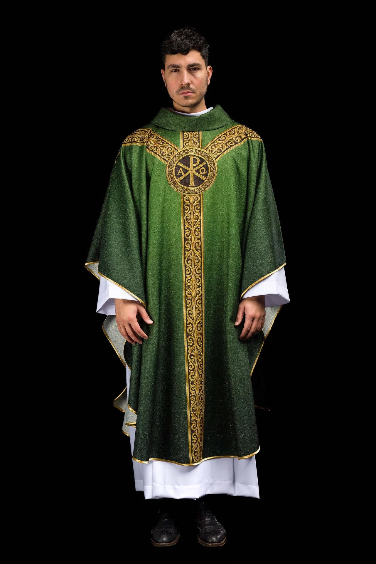 Green printed Pax chasuble with rich gold ornamentation - Image 2