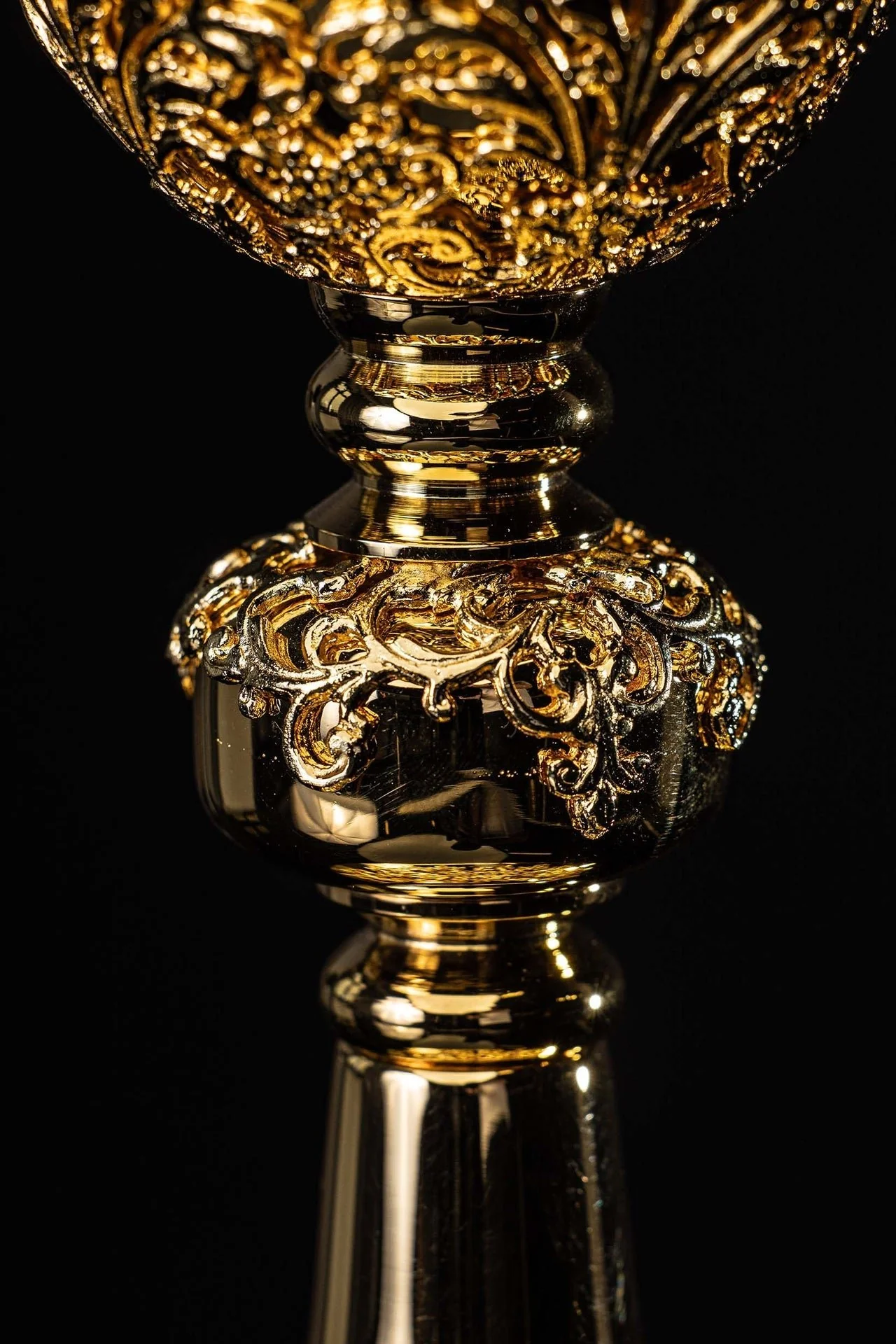 Handcrafted Gold-Plated Mass Chalice Adorned with Sapphires - Image 4