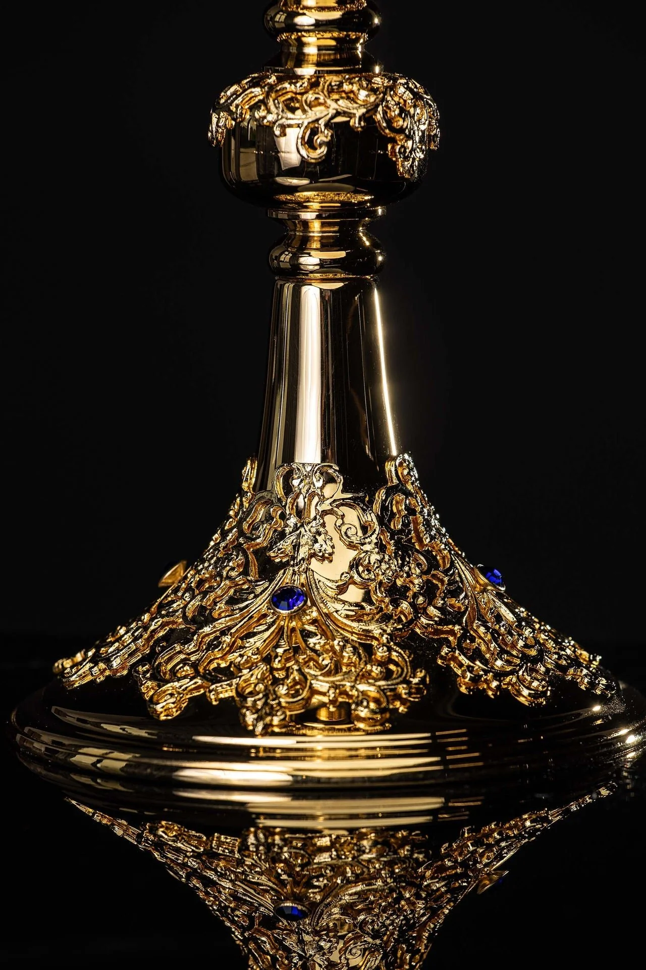 Handcrafted Gold-Plated Mass Chalice Adorned with Sapphires - Image 5