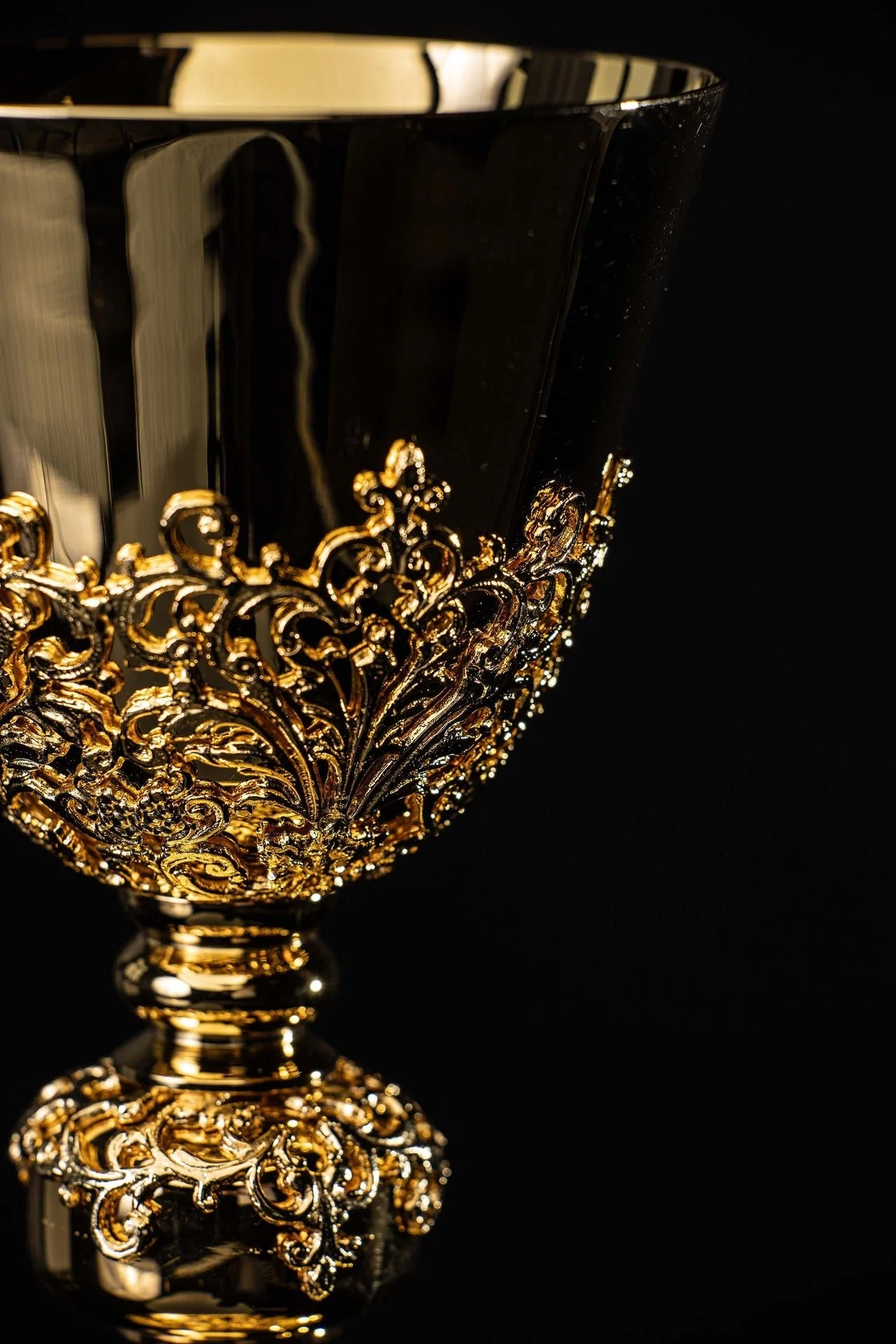 Handcrafted Gold-Plated Mass Chalice Adorned with Sapphires - Image 7
