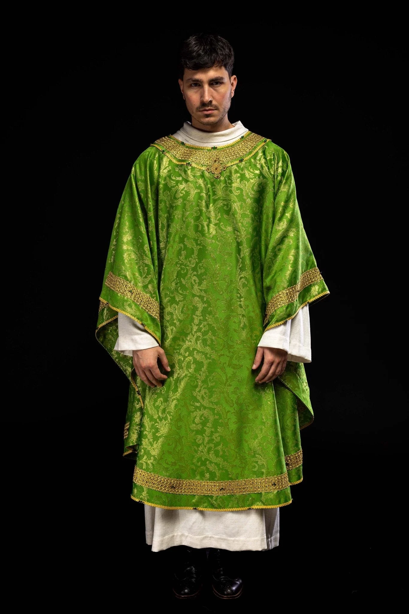 Handmade chasuble with natural stones Handmade 7010 Green - Image 3