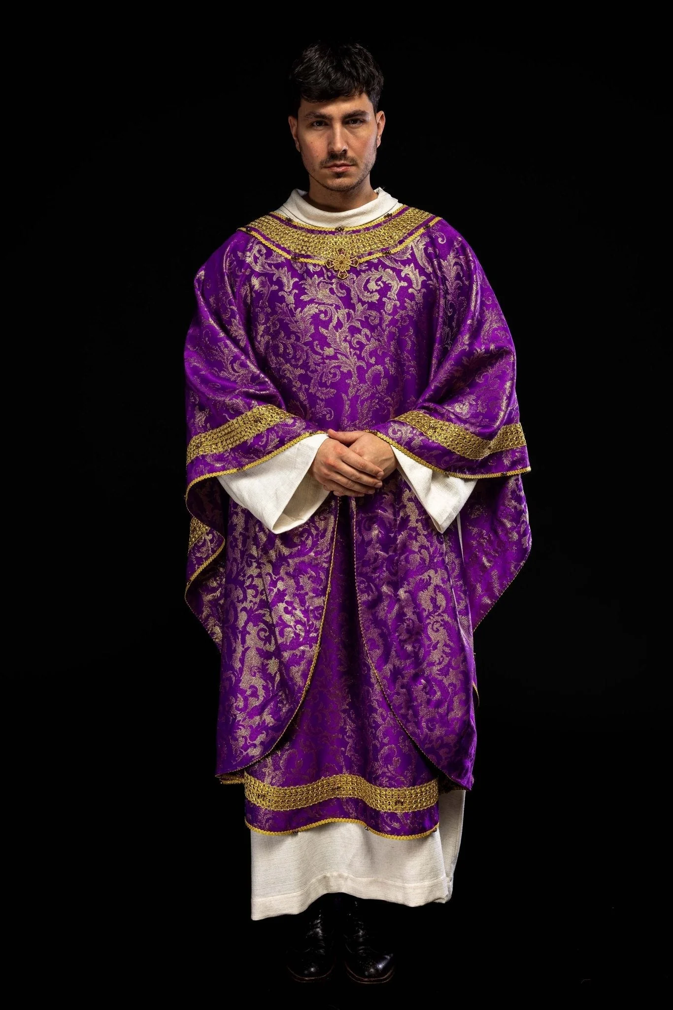 Handmade chasuble with natural stones Handmade 7010 Purple - Image 15