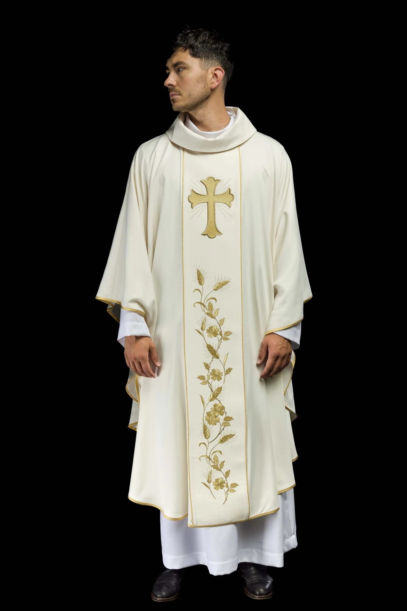 Ivory chasuble with cross and wheat embroidery - Image 2