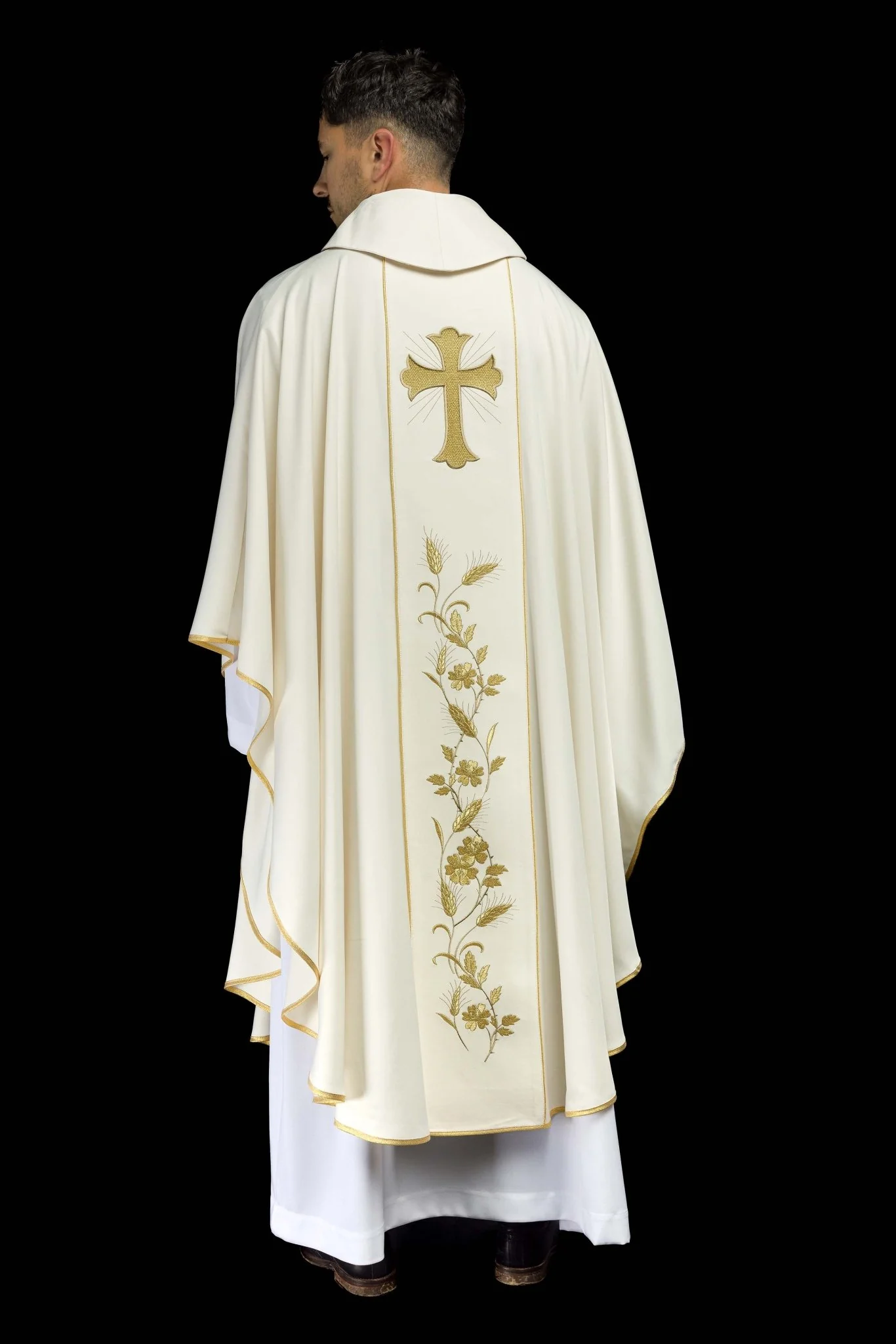 Ivory chasuble with cross and wheat embroidery - Image 6