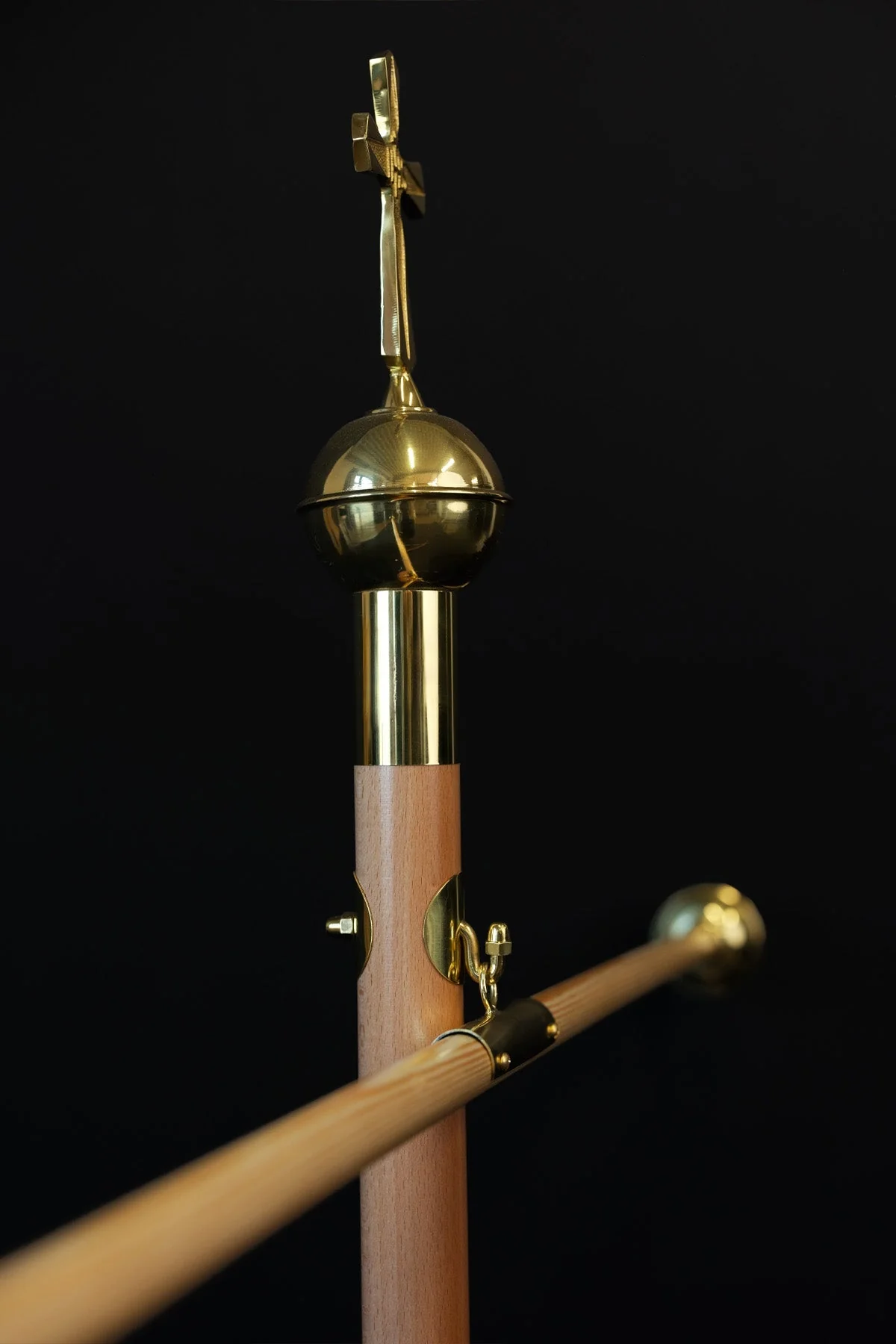 Light Wood Pole for Liturgical Banners - Image 4