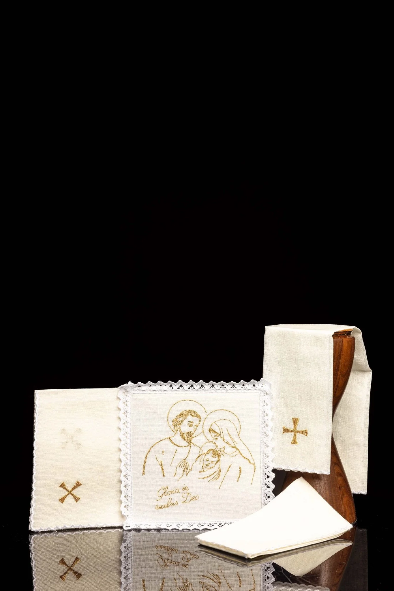 Linen Chalice Linens with Fish Motif