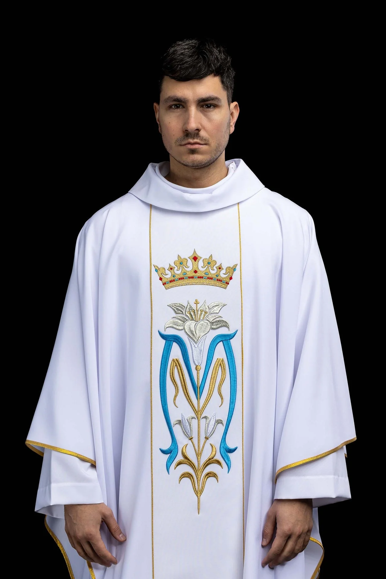Marian embroidered liturgical chasuble with a crown in white