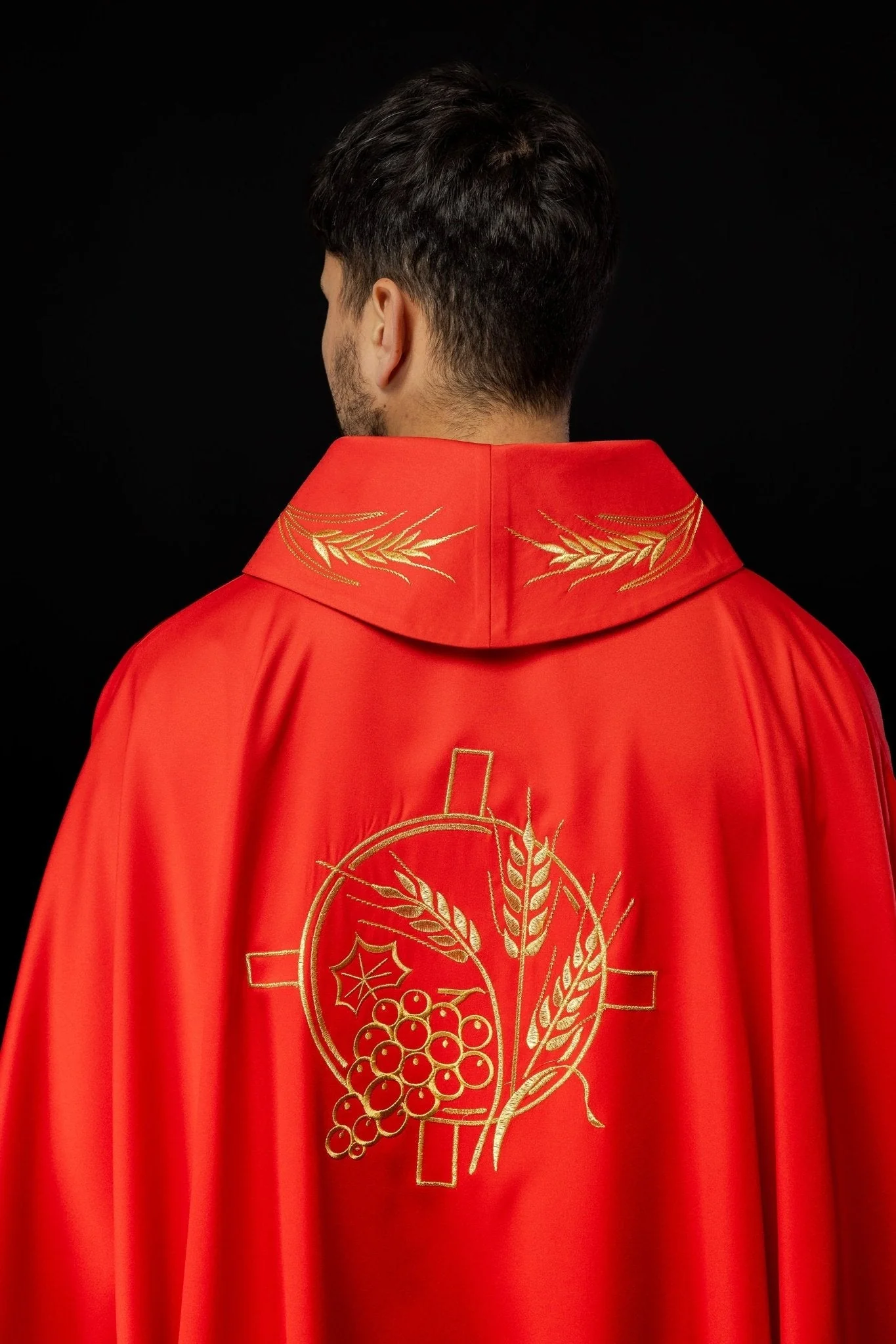 Monastic chasuble in red with embroidered collar and wheat symbol - Image 7