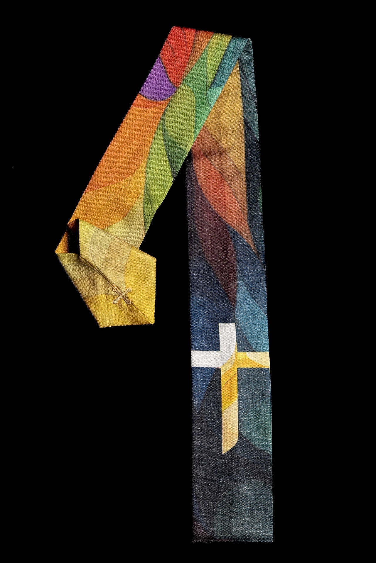 Multicolored printed chasuble with a cross motif - Image 11