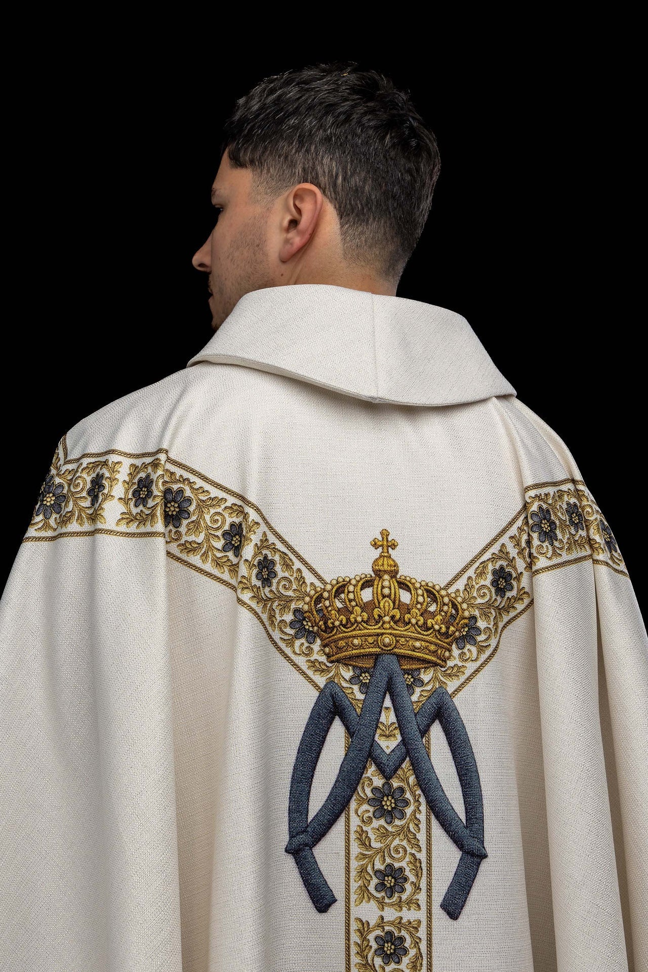 Printed chasuble with the image of Our Lady of Lourdes - Image 8