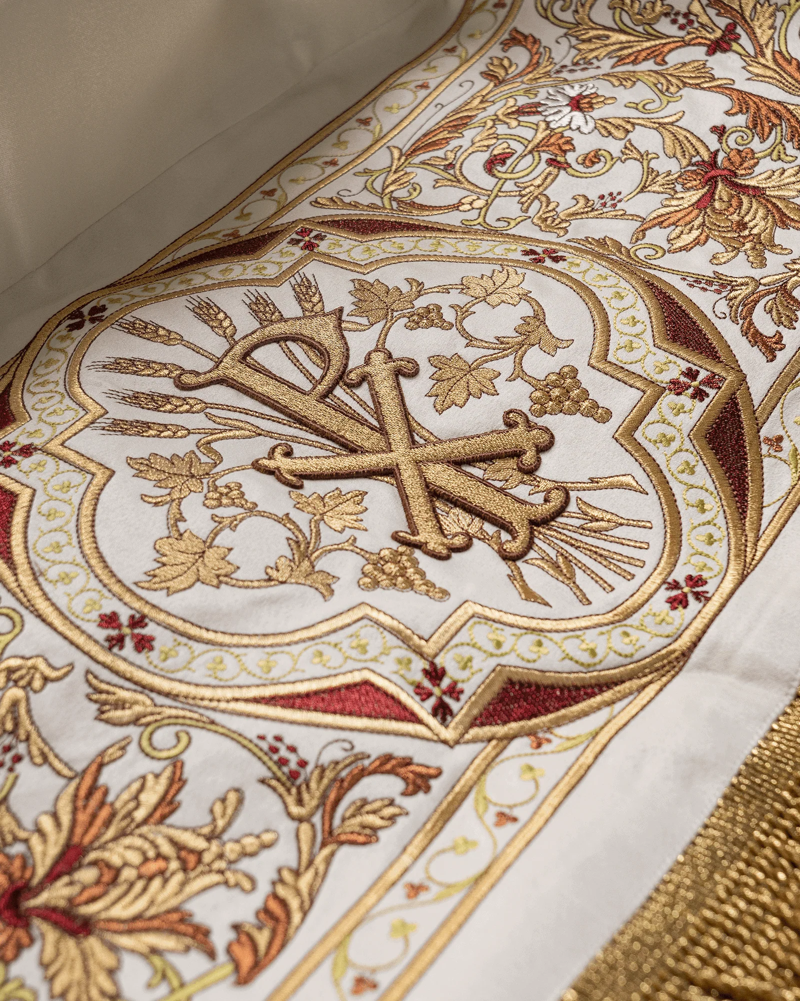 Processional canopy in bigger size 63 in × 79 in (160 cm x 200 cm) - Image 6