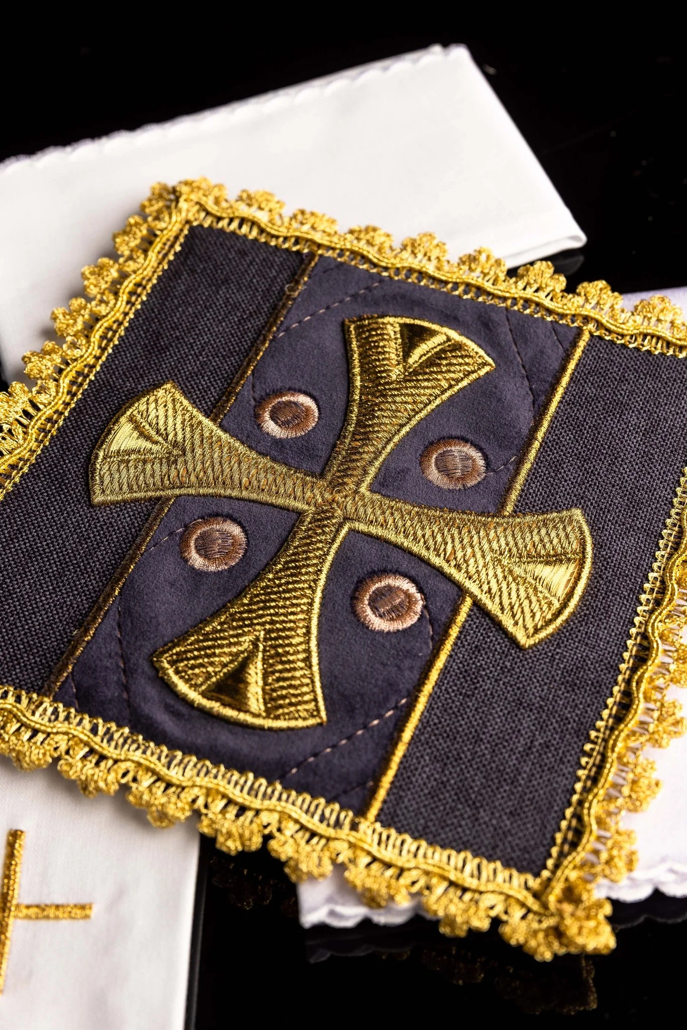 Purple Altar Linens embroidered on velvet - Image 2