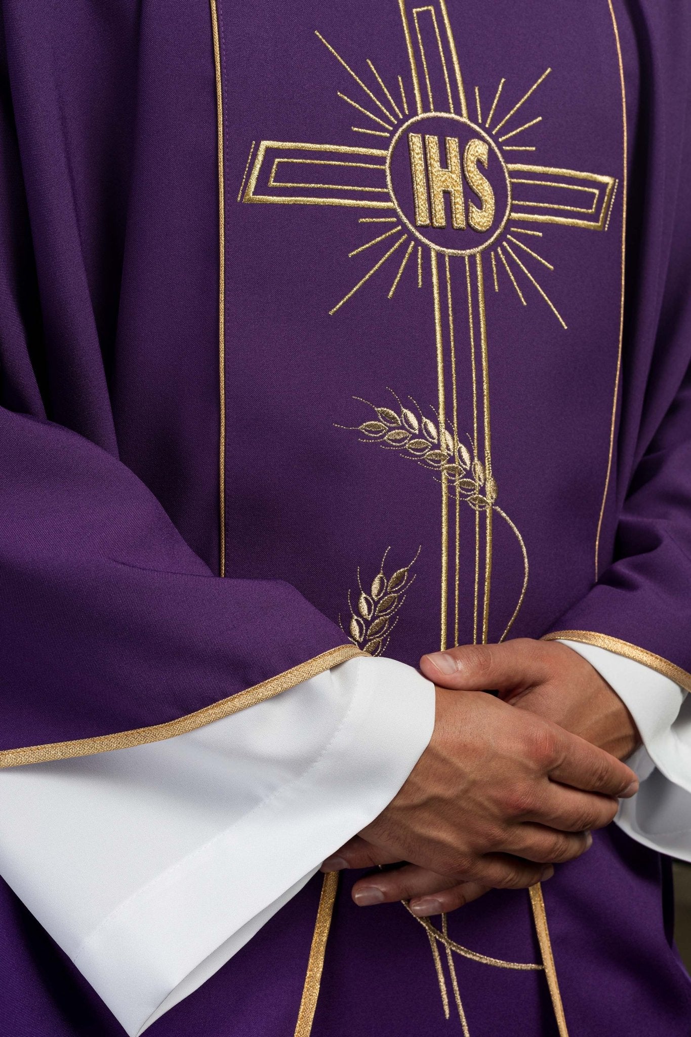 Purple chasuble with embroidered Cross IHS symbol - Image 4