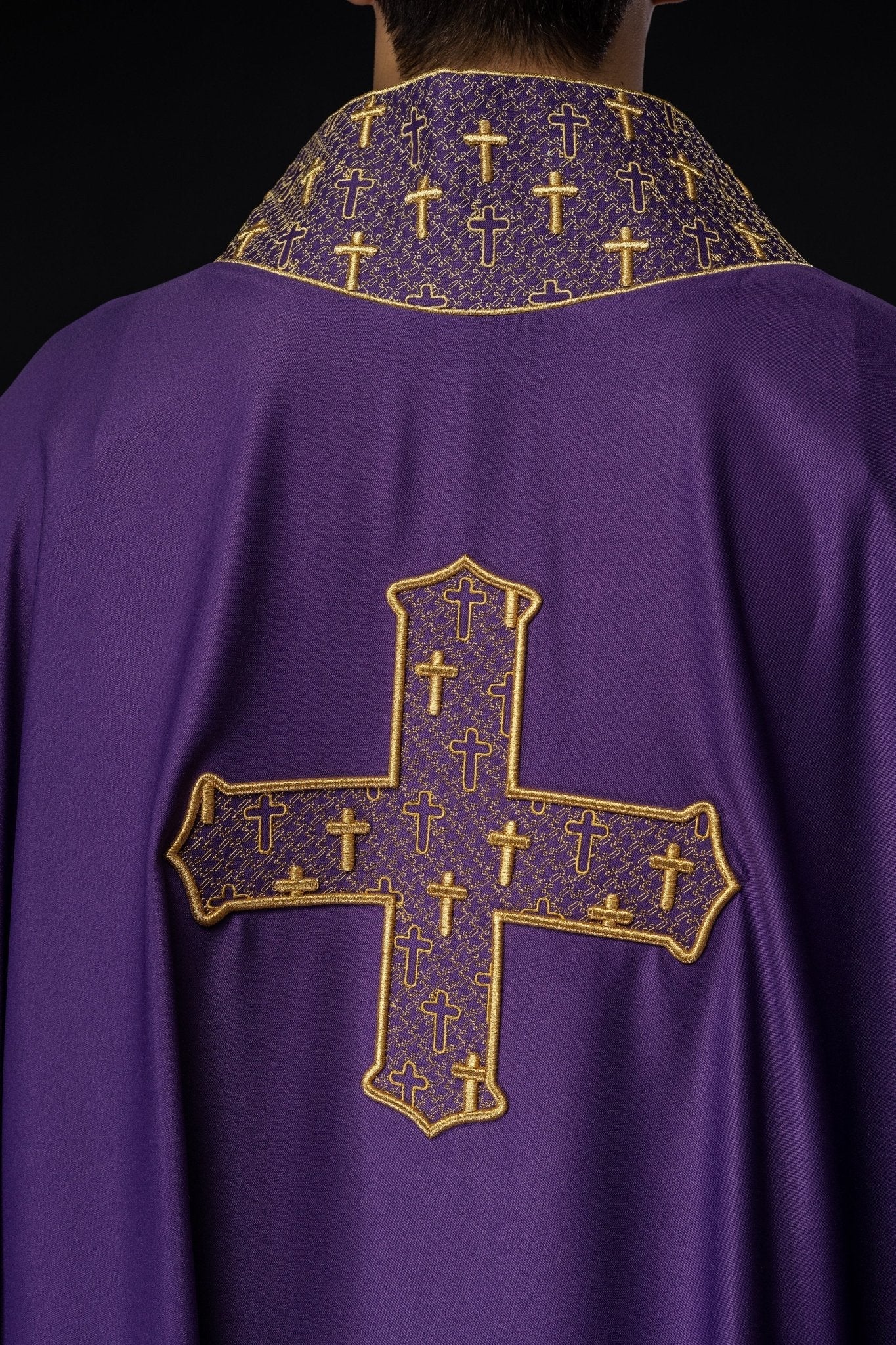 Purple chasuble with gold collar and cross embroidery - Image 6
