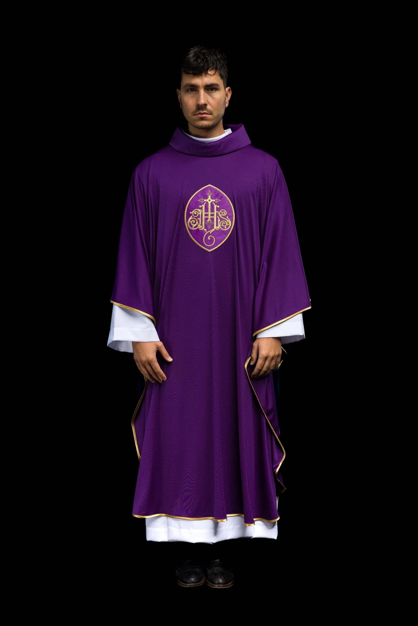 Purple chasuble with IHS made from sports fabric SACROLITE - Image 2