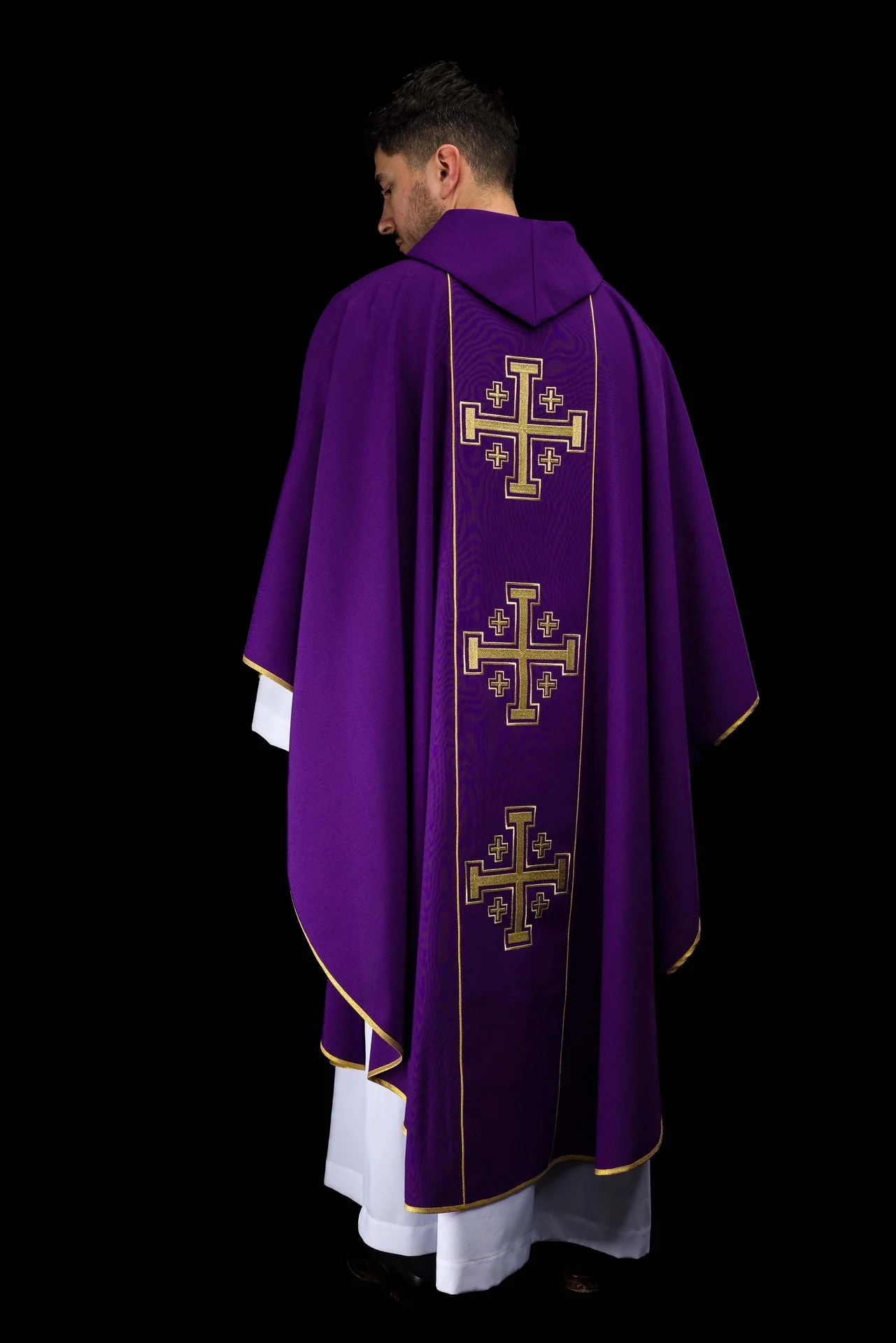 Purple embroidered chasuble with band and Jerusalem crosses - Image 6