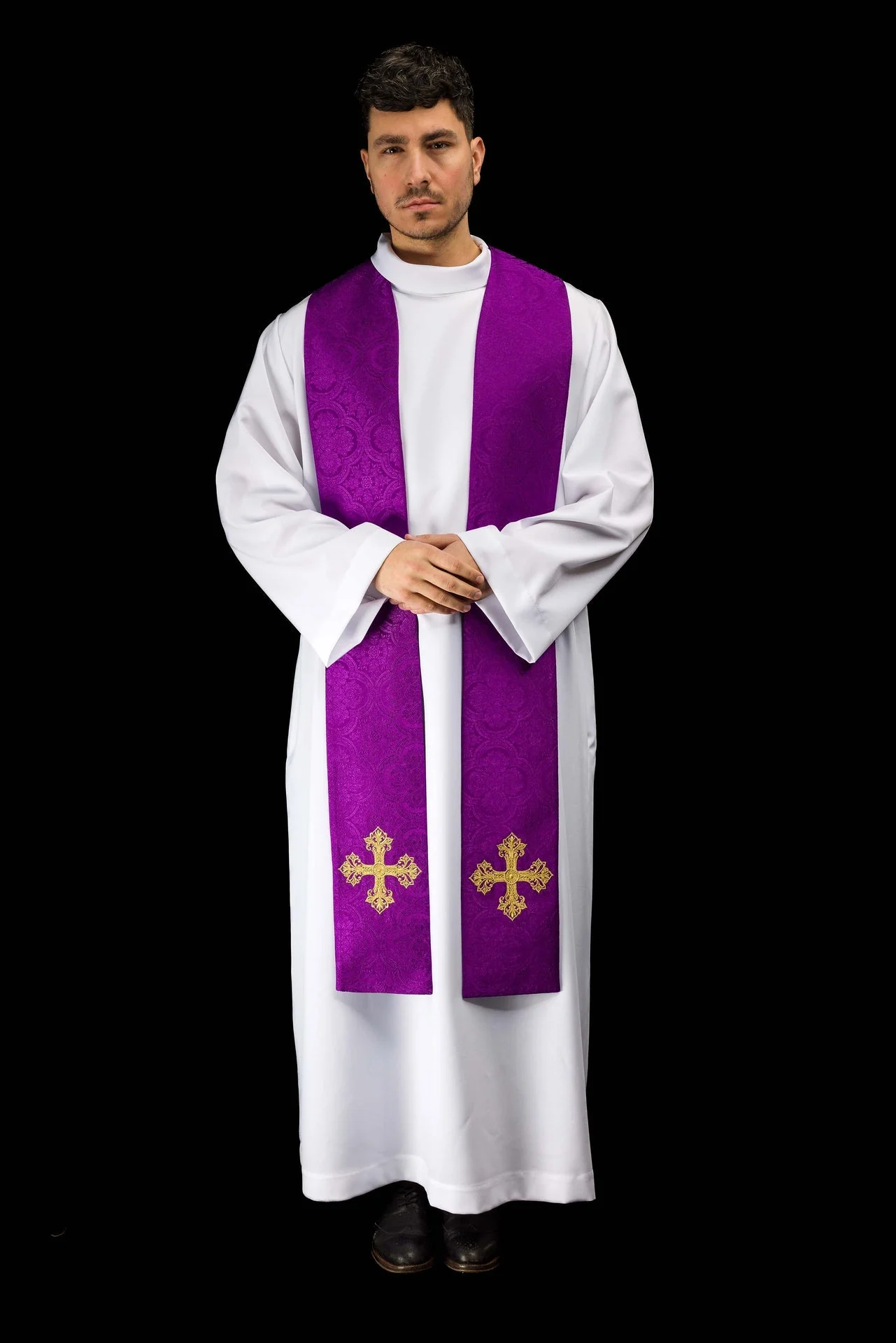 Purple jacquard stole embroidered with a cross motif