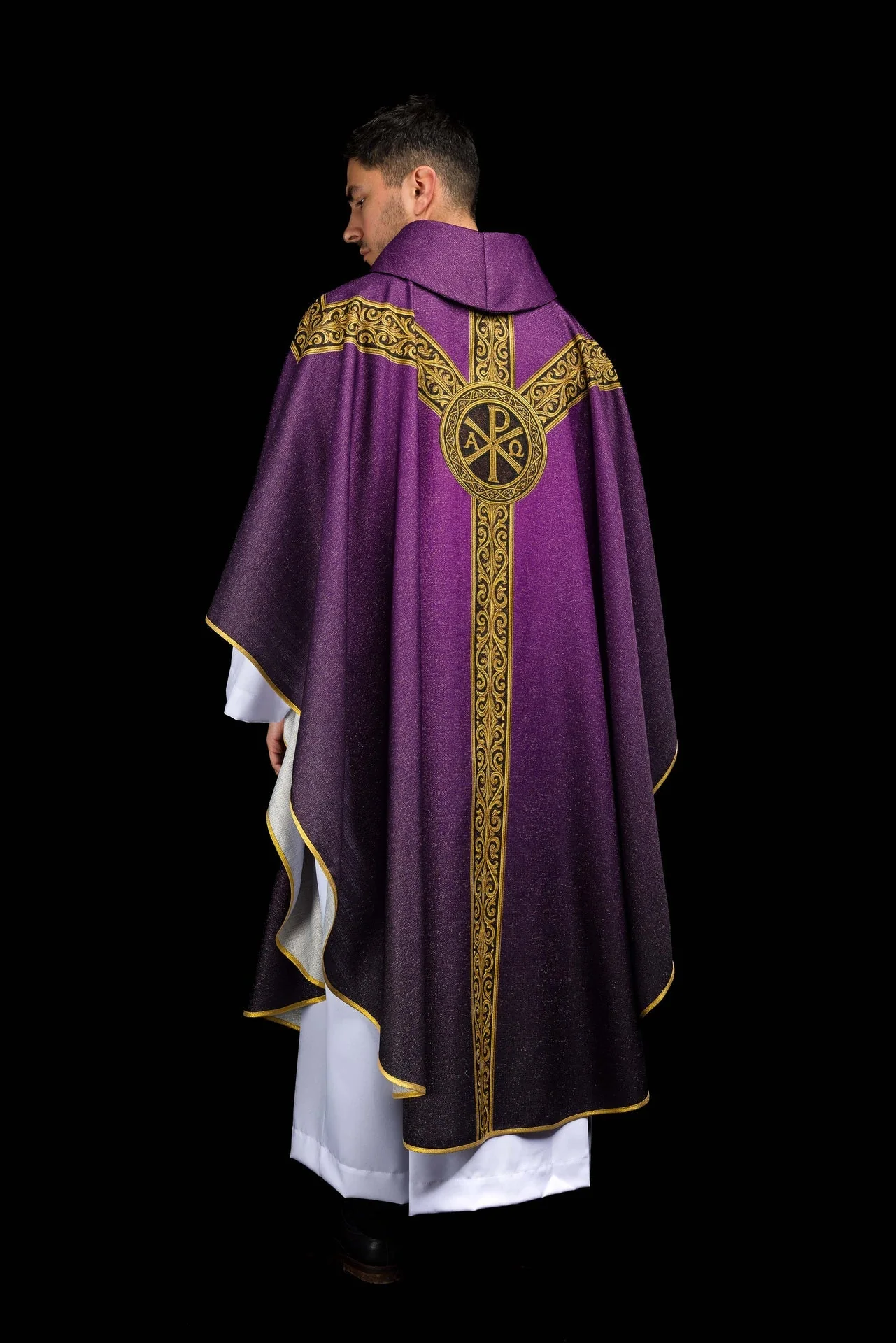 Purple printed Pax chasuble with rich gold ornamentation - Image 8